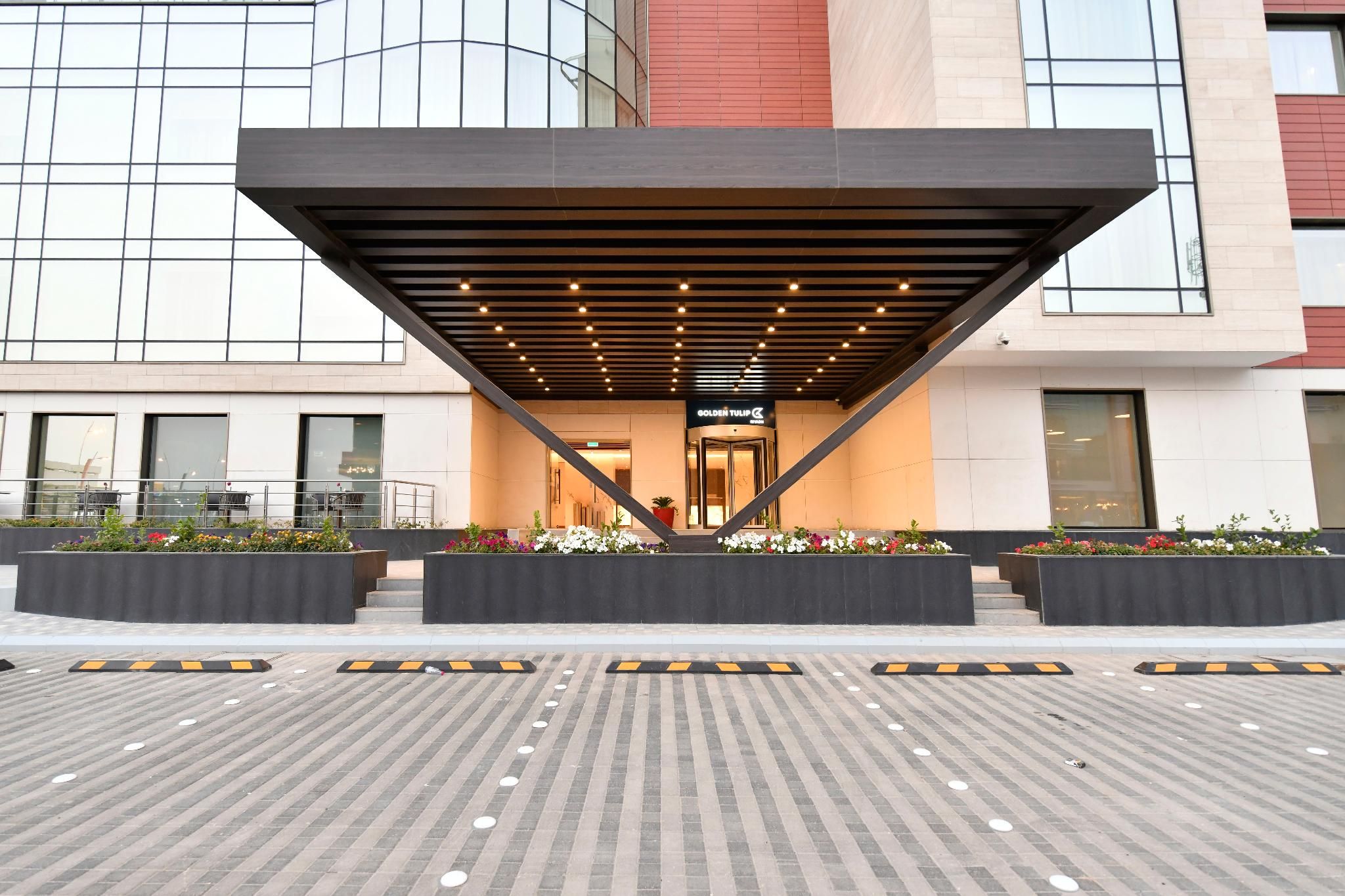 Golden Tulip Riyadh