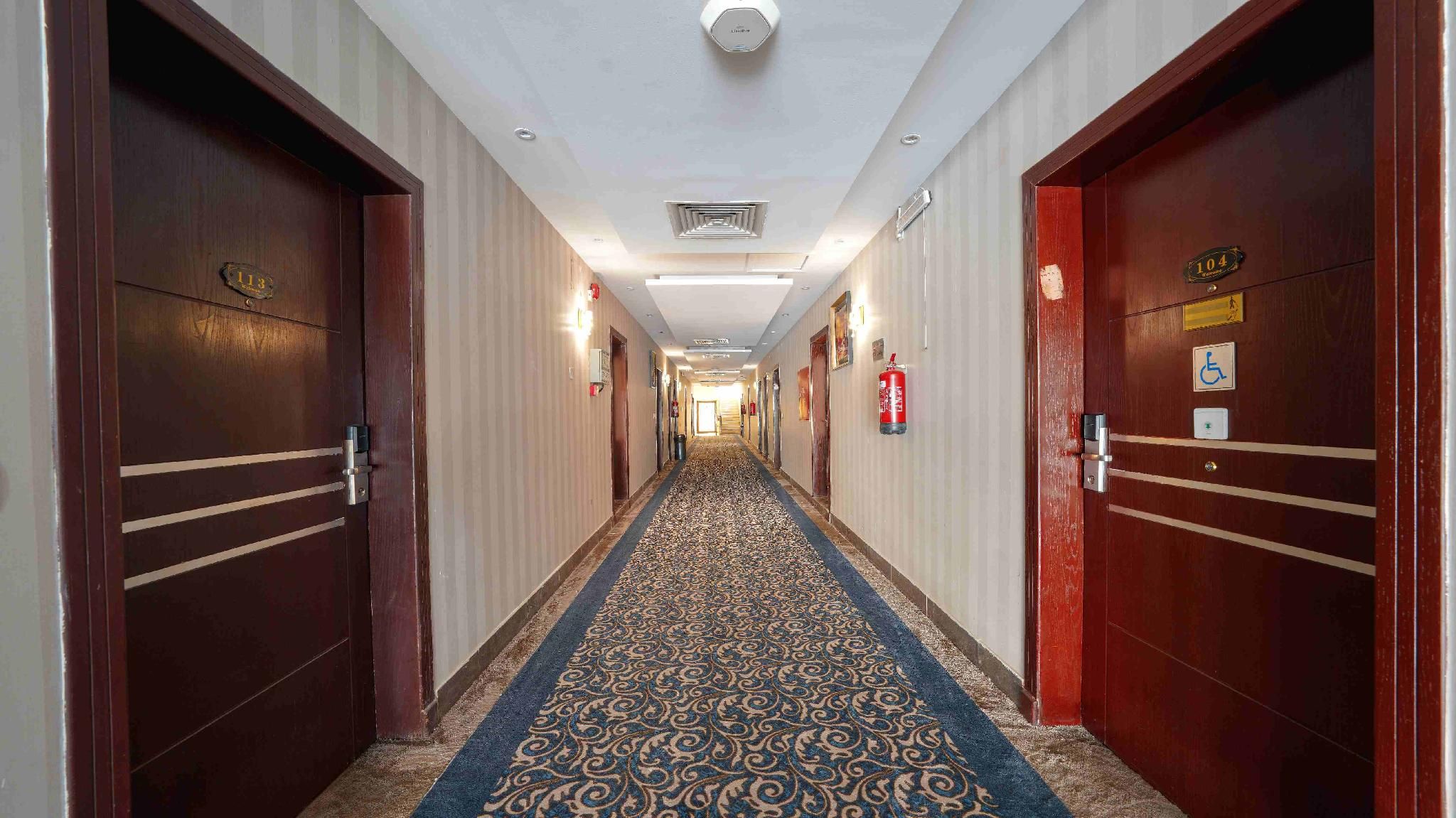 e7b974dc853450f2fef72c7d6aafa114