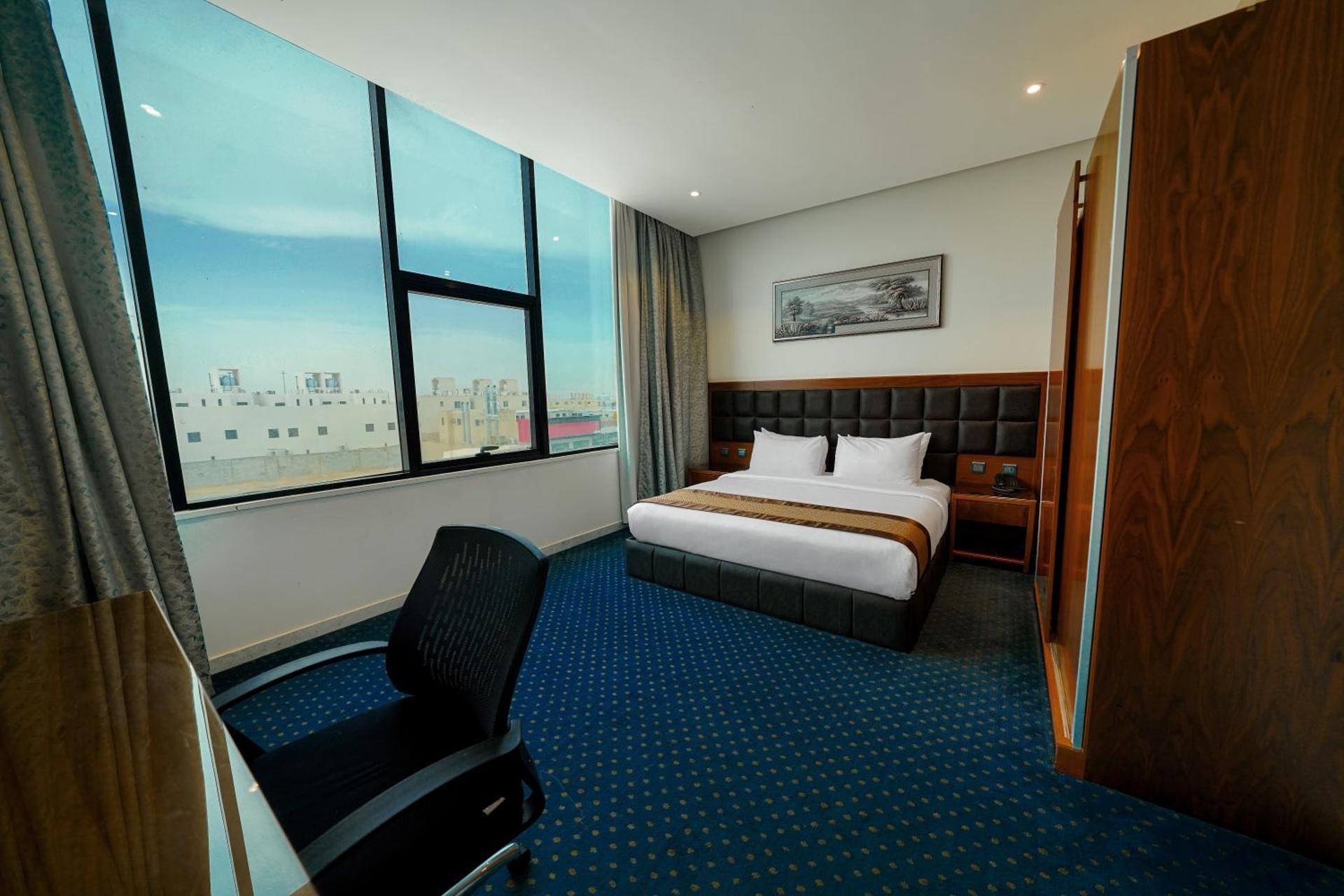 شقه ( غرفه نوم + صاله + مطبخ كامل)