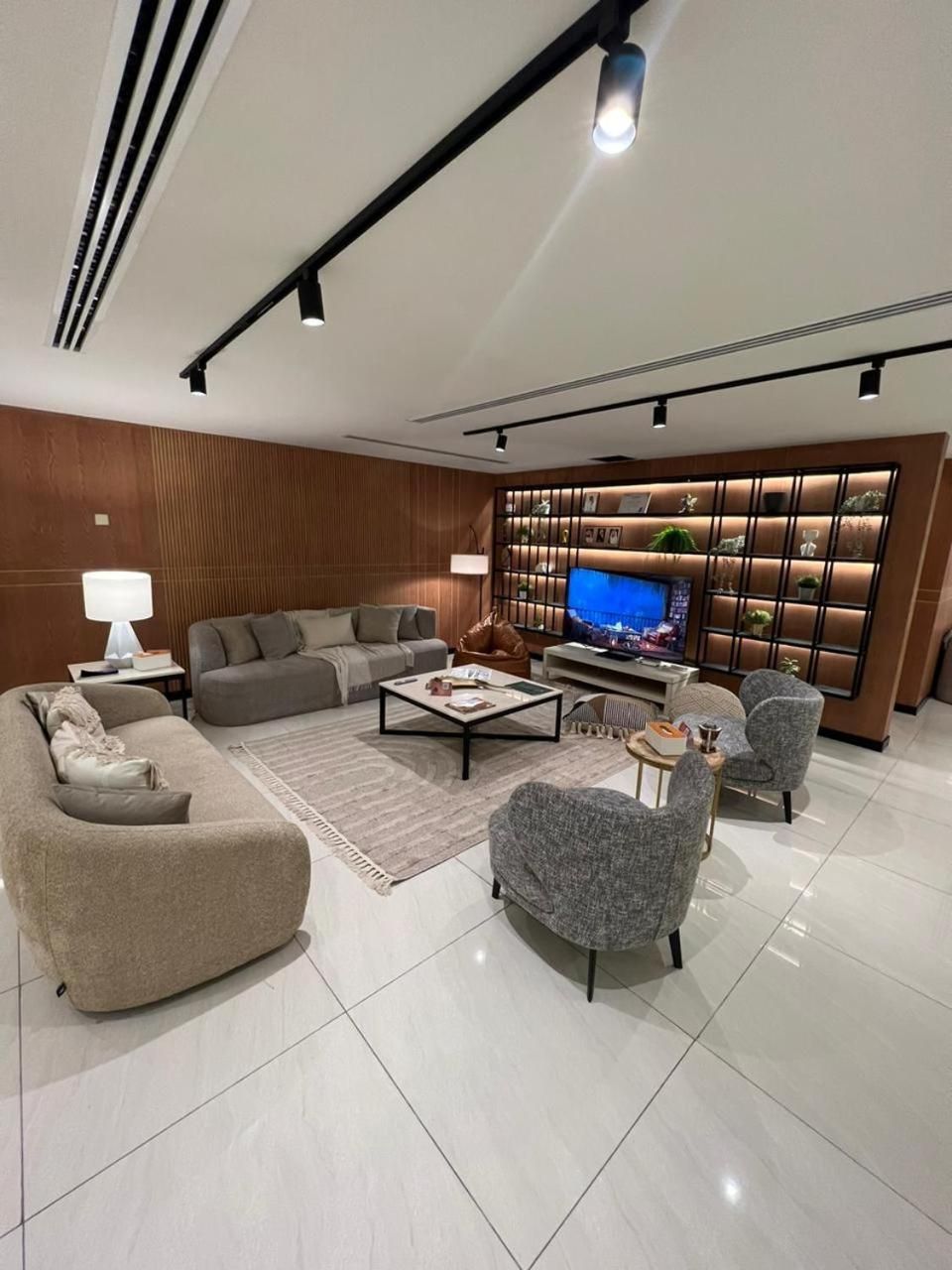 shared lounge/tv area