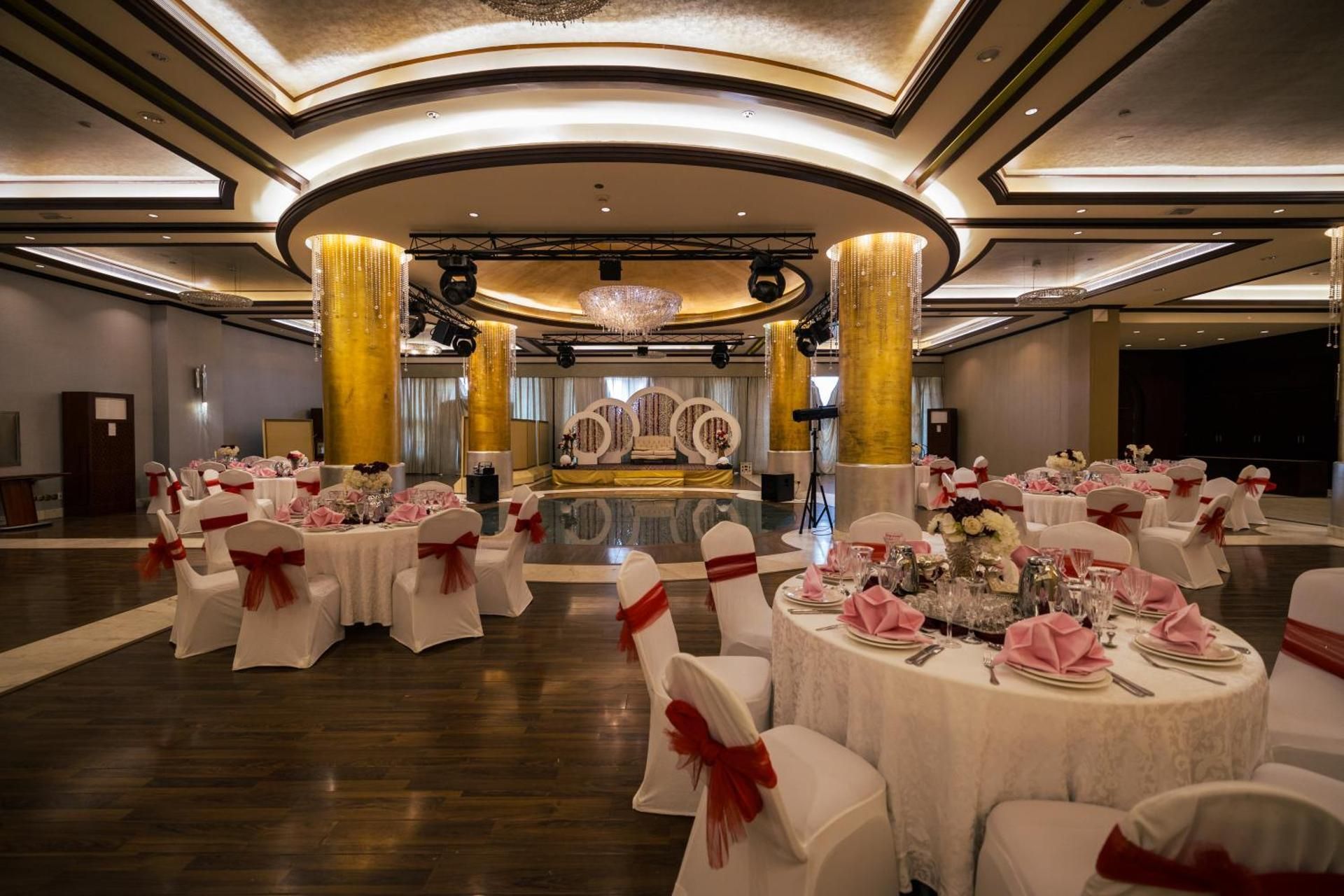 banquet hall