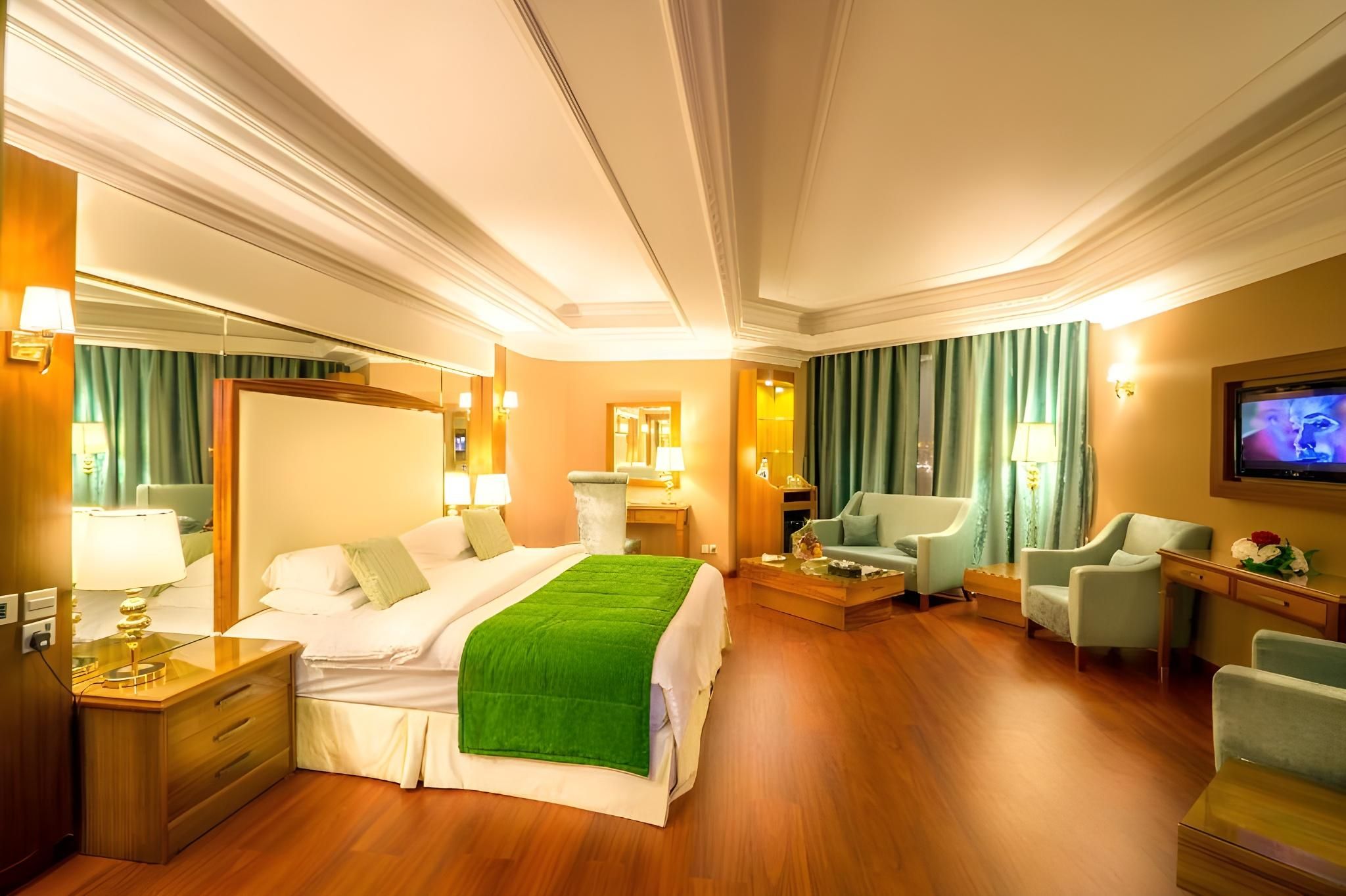 Junior Suite