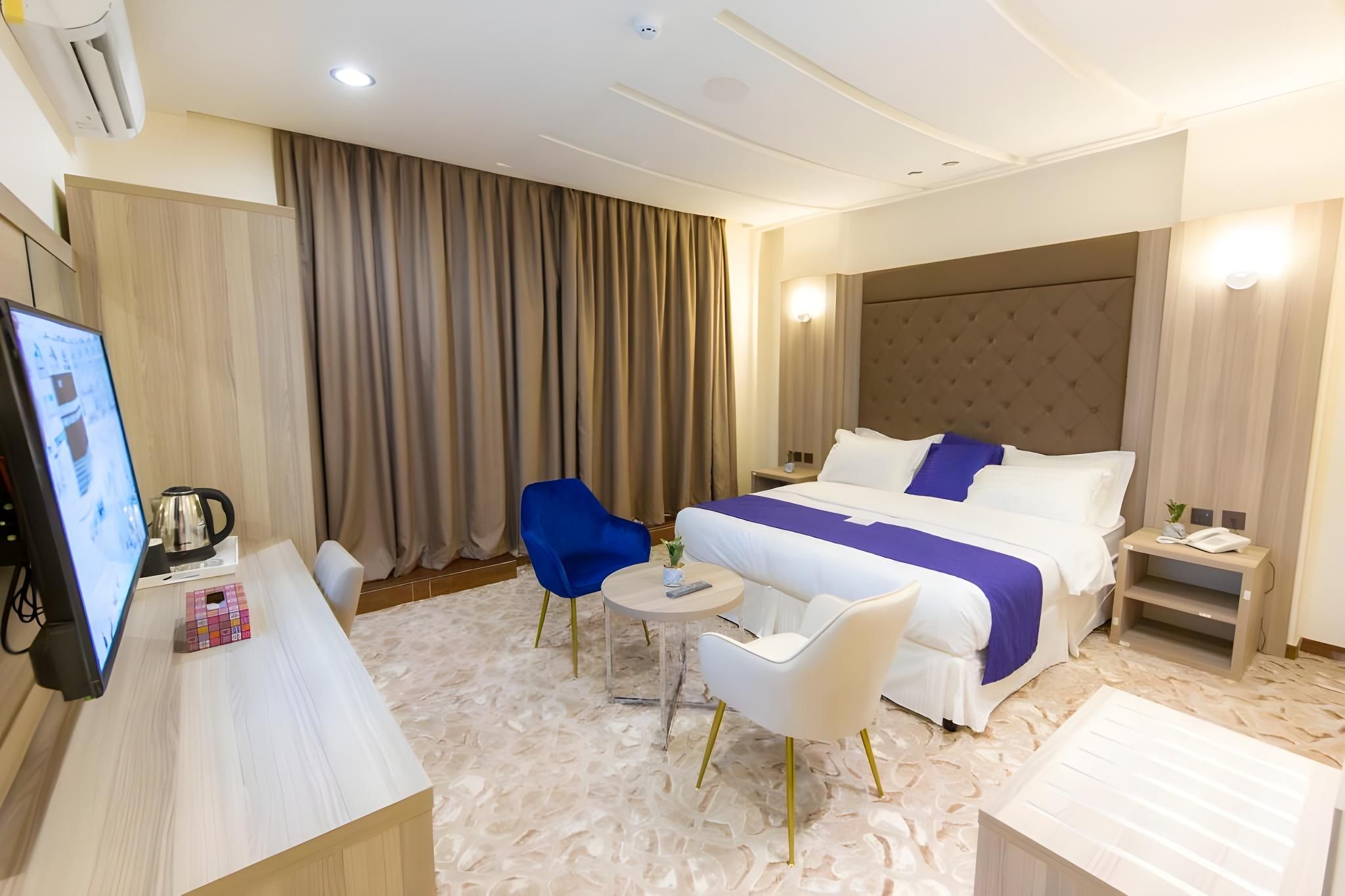 Studio with Double Bed