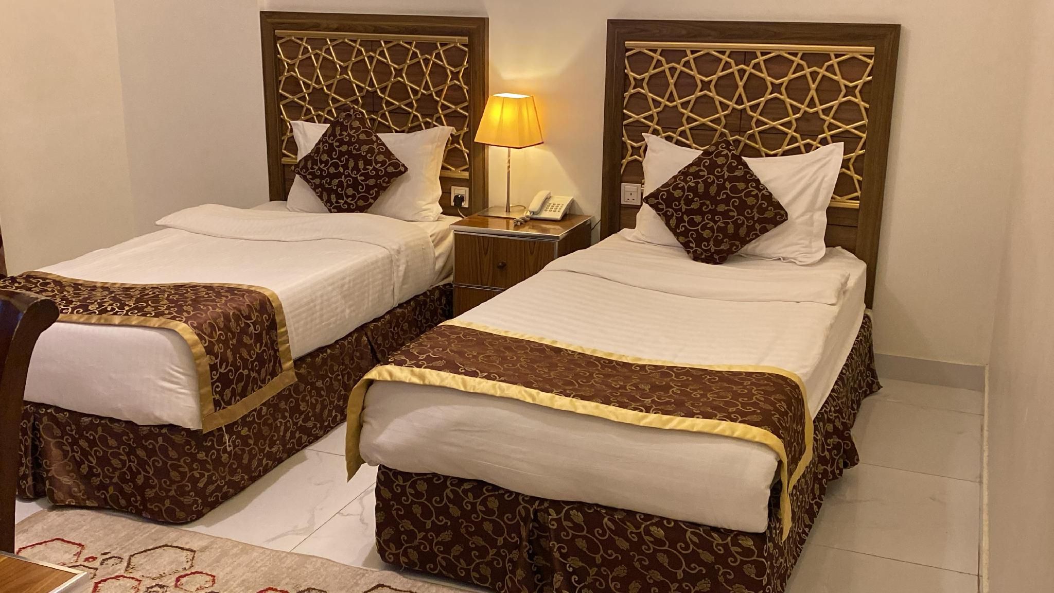 Suite - King Bed