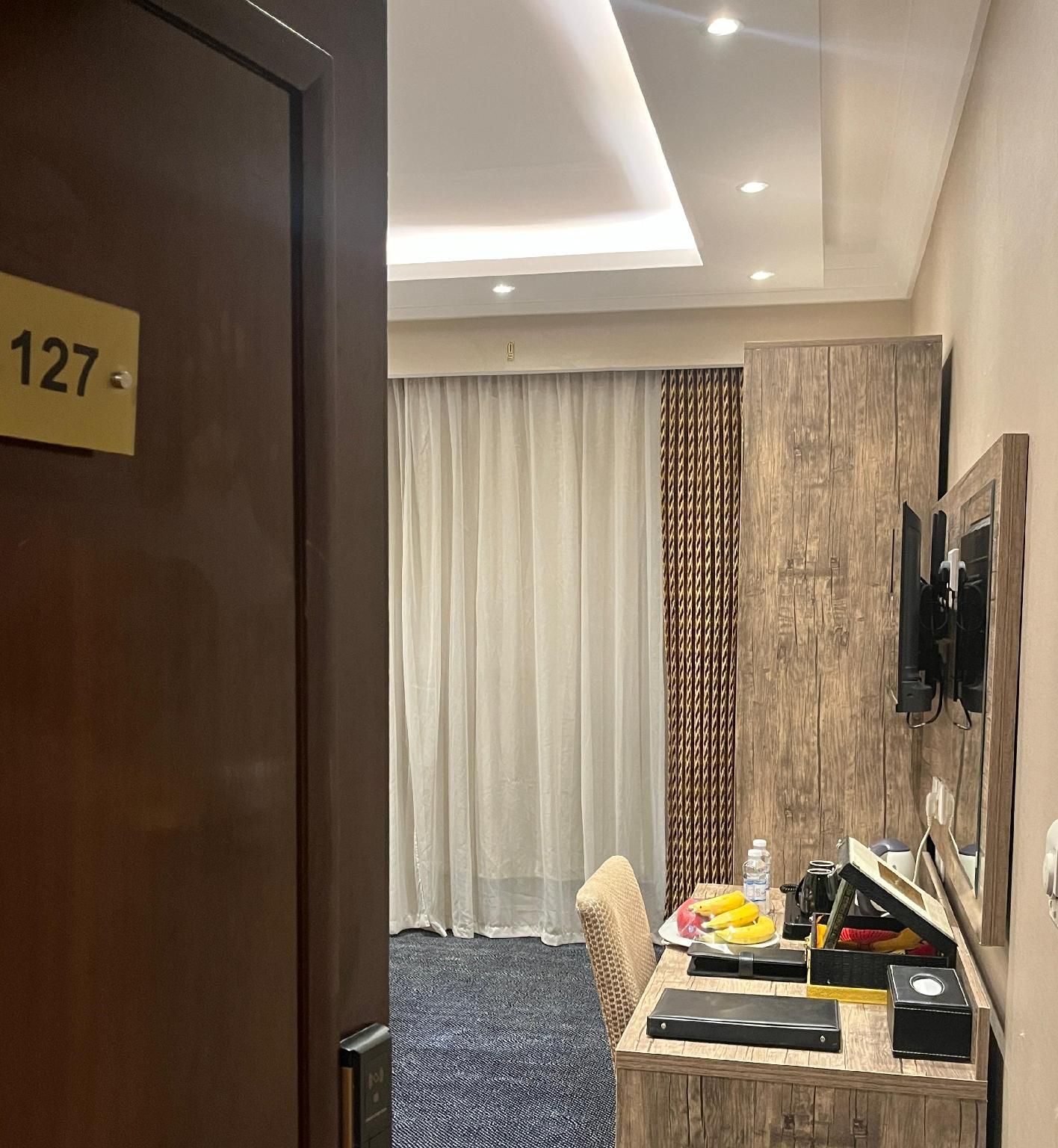 Al Ansar Golden Tulip Medina Family Suite 2