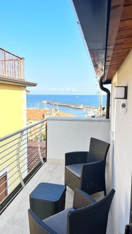 Double Room with Balcony and Sea View