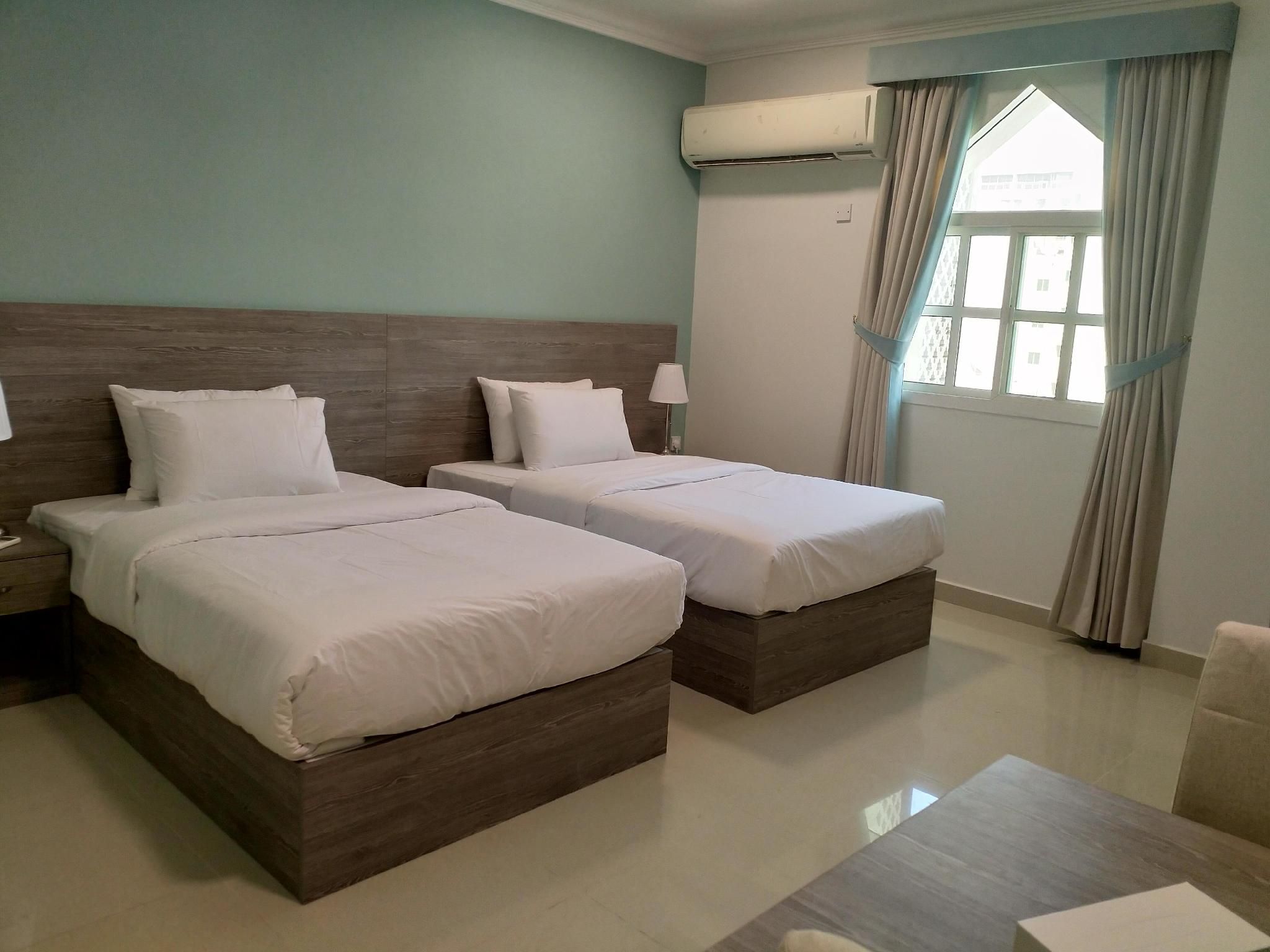 Sovereign Hotel - Marriage Certificate Required Deluxe Twin