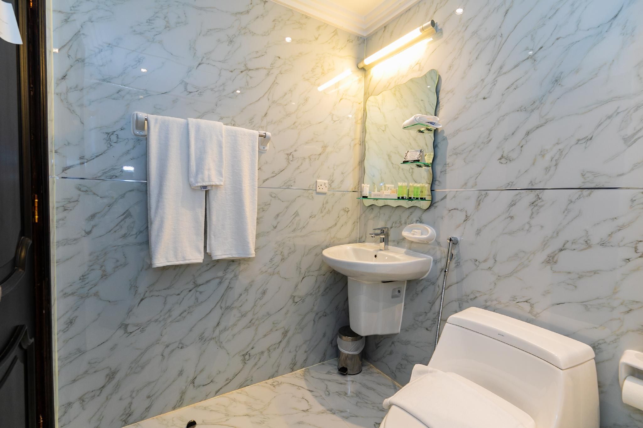 1-Bedroom Superior Apartment