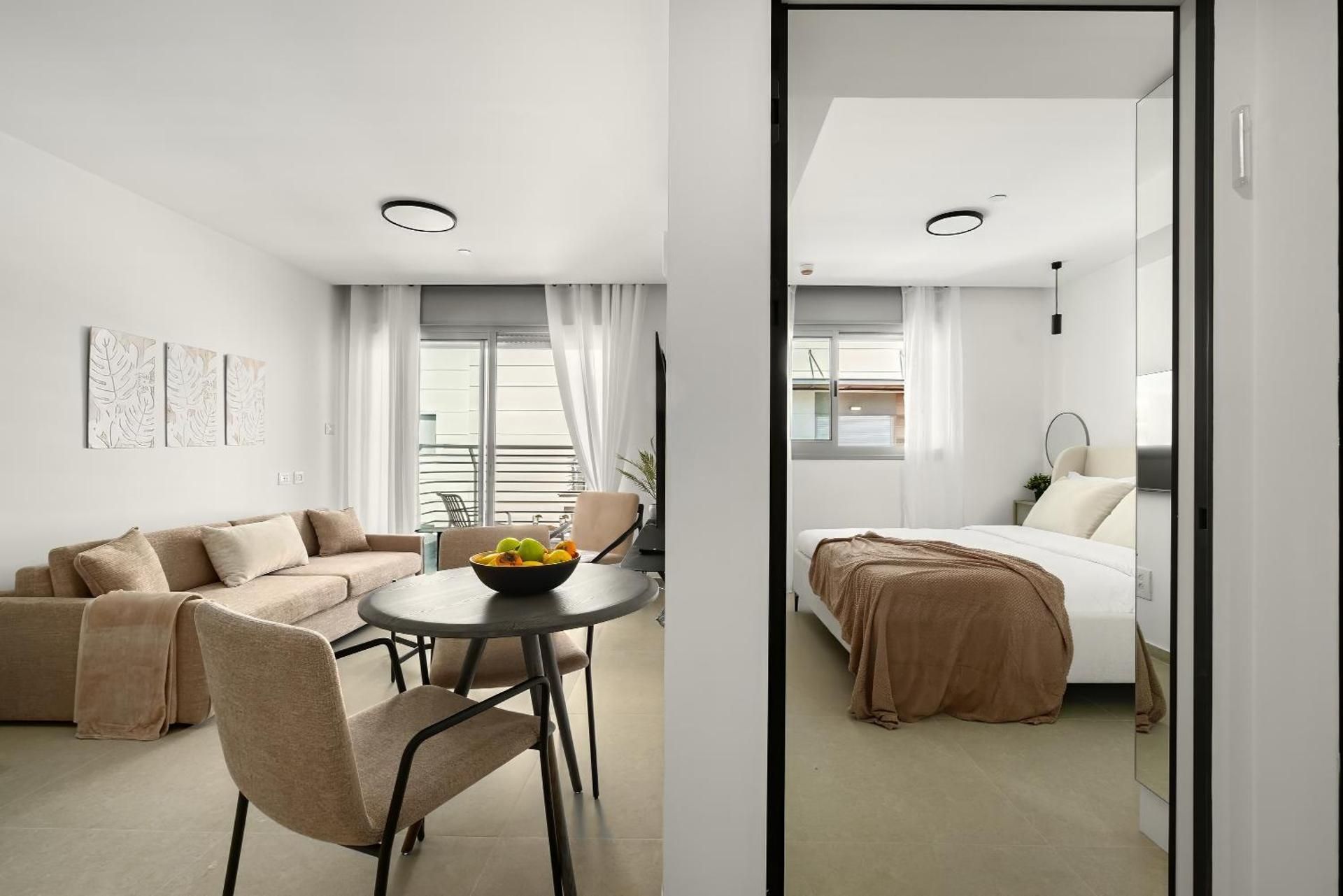 One-Bedroom Apartment