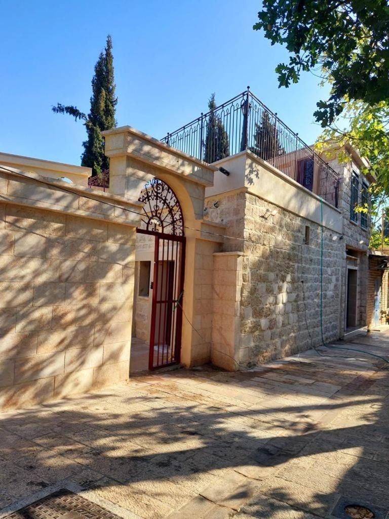 Reeja art gallery