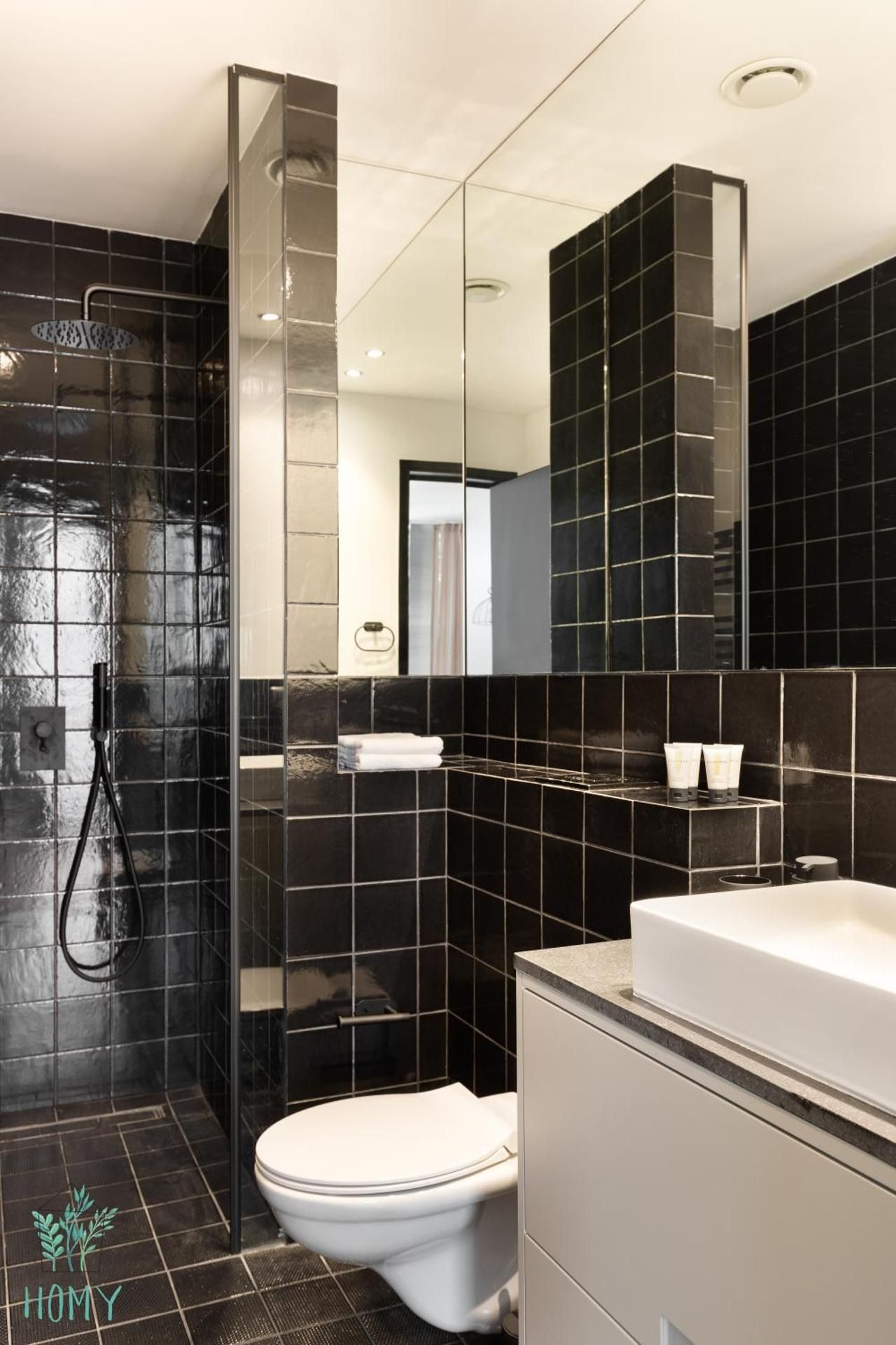 1 Bedroom Apartment (Mohaliver #23 St.)