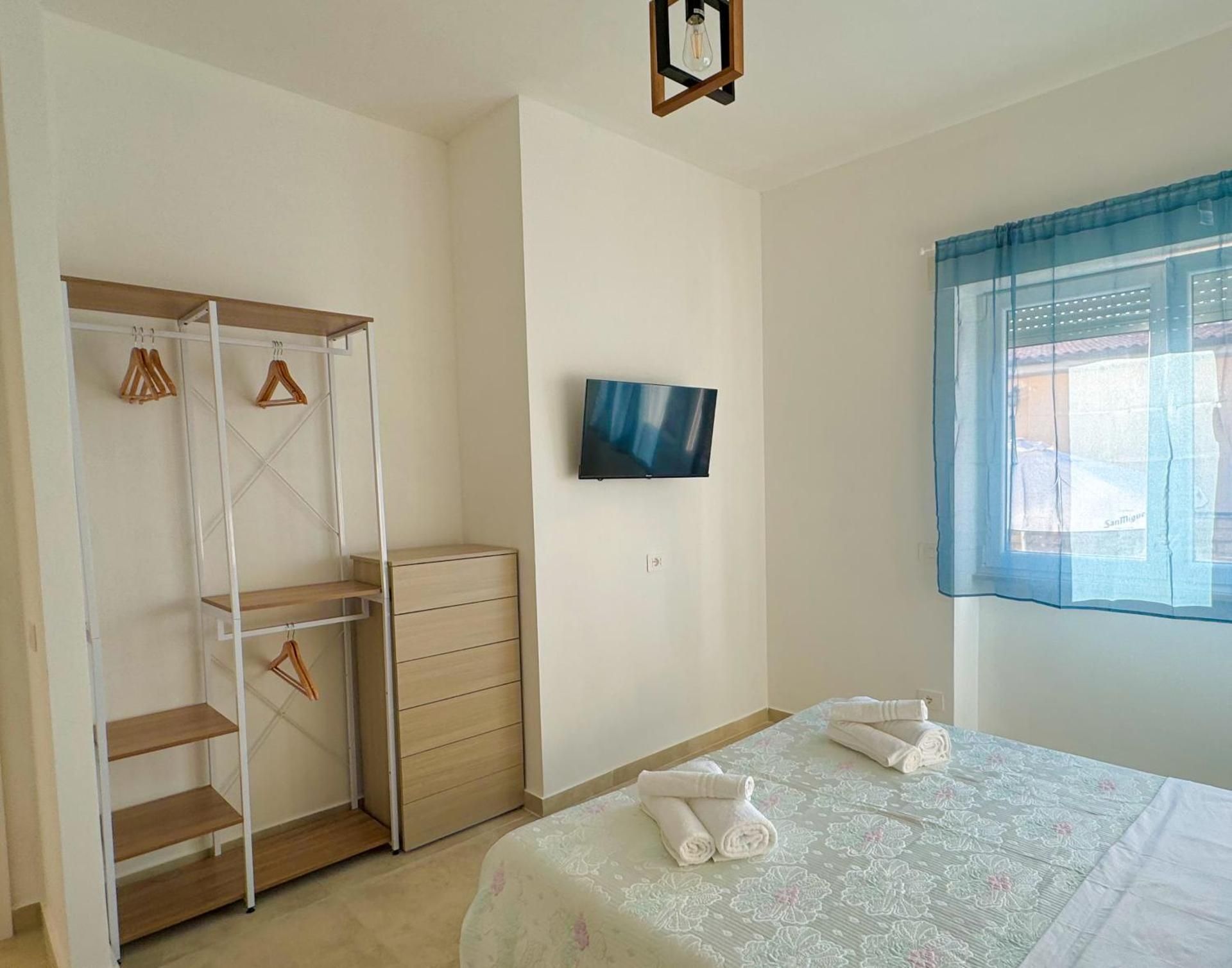 One-Bedroom Apartment with Sea View