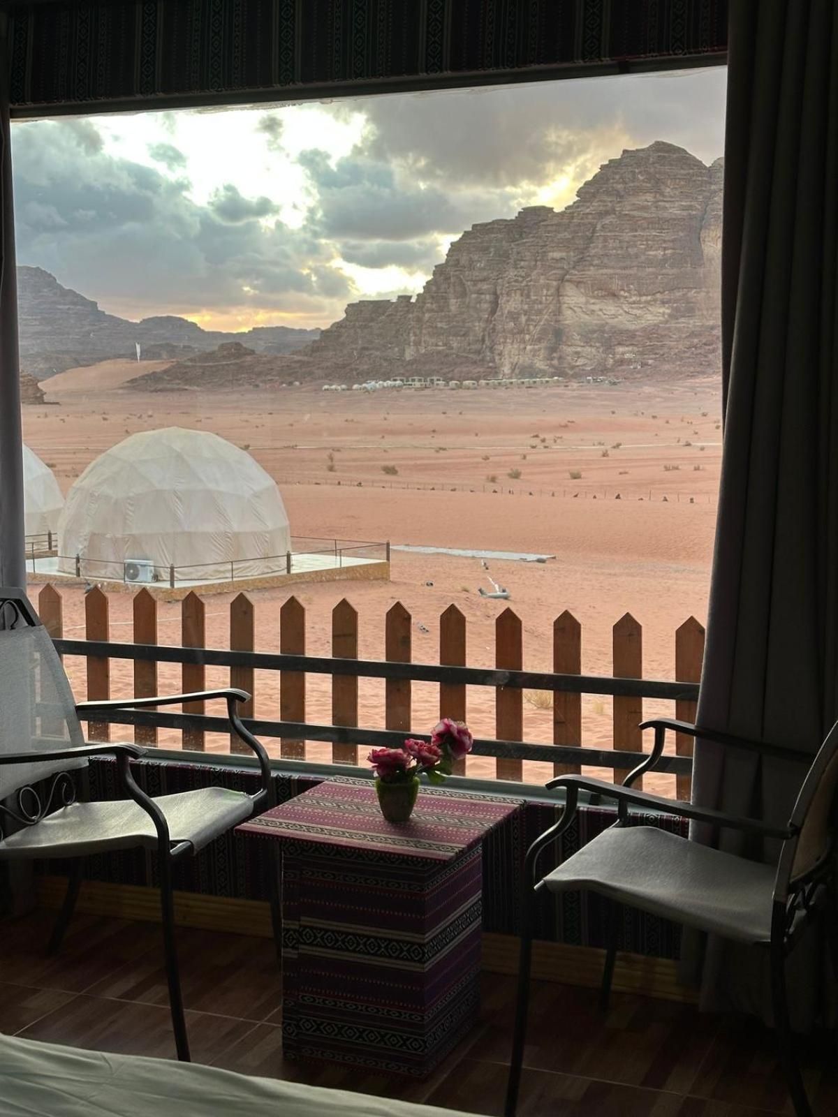 Kinda Rum Luxury Camp