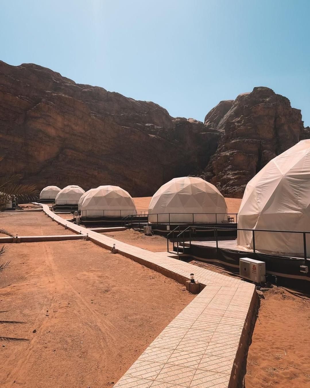 Kinda Rum Luxury Camp