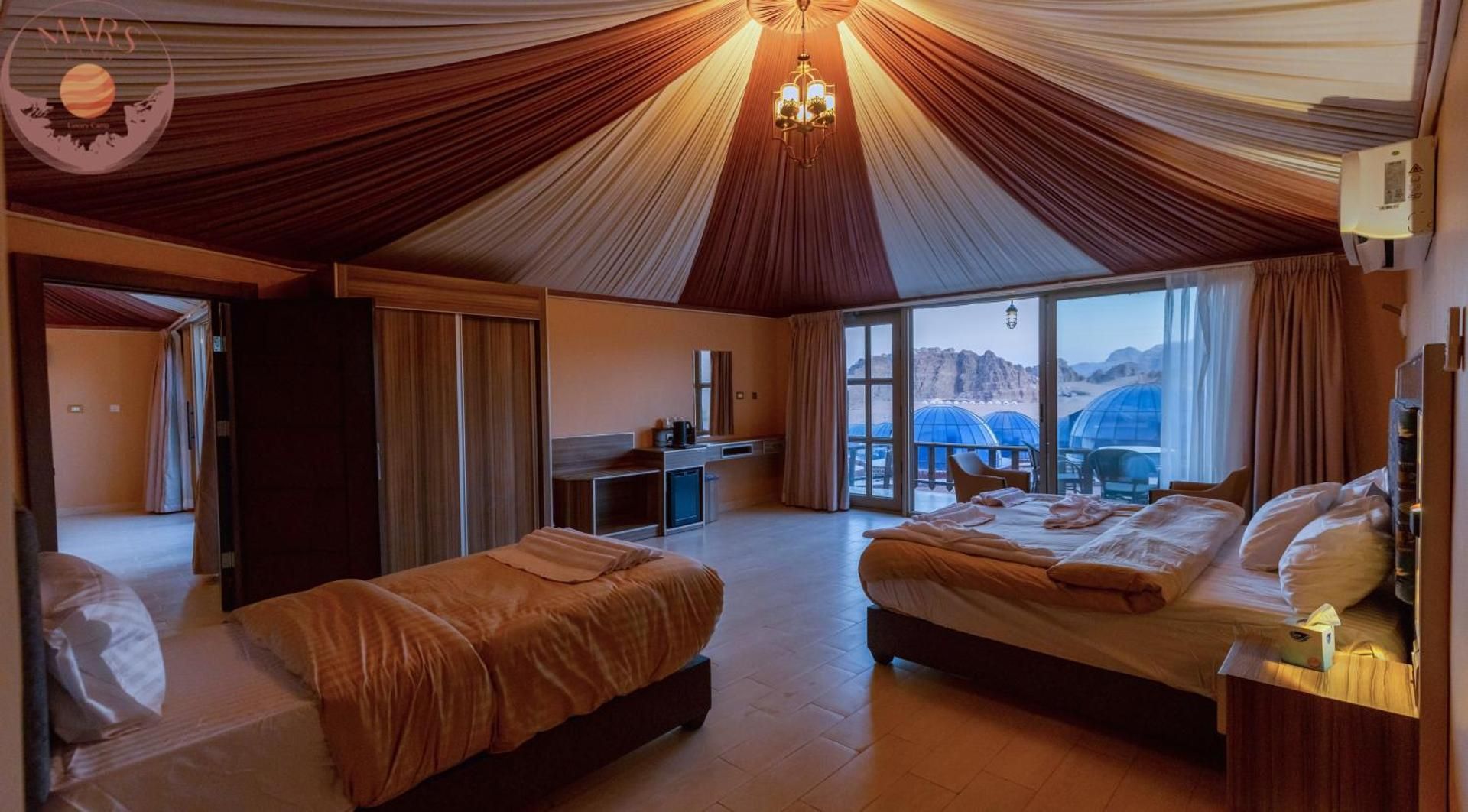 Panoramic Triple tent