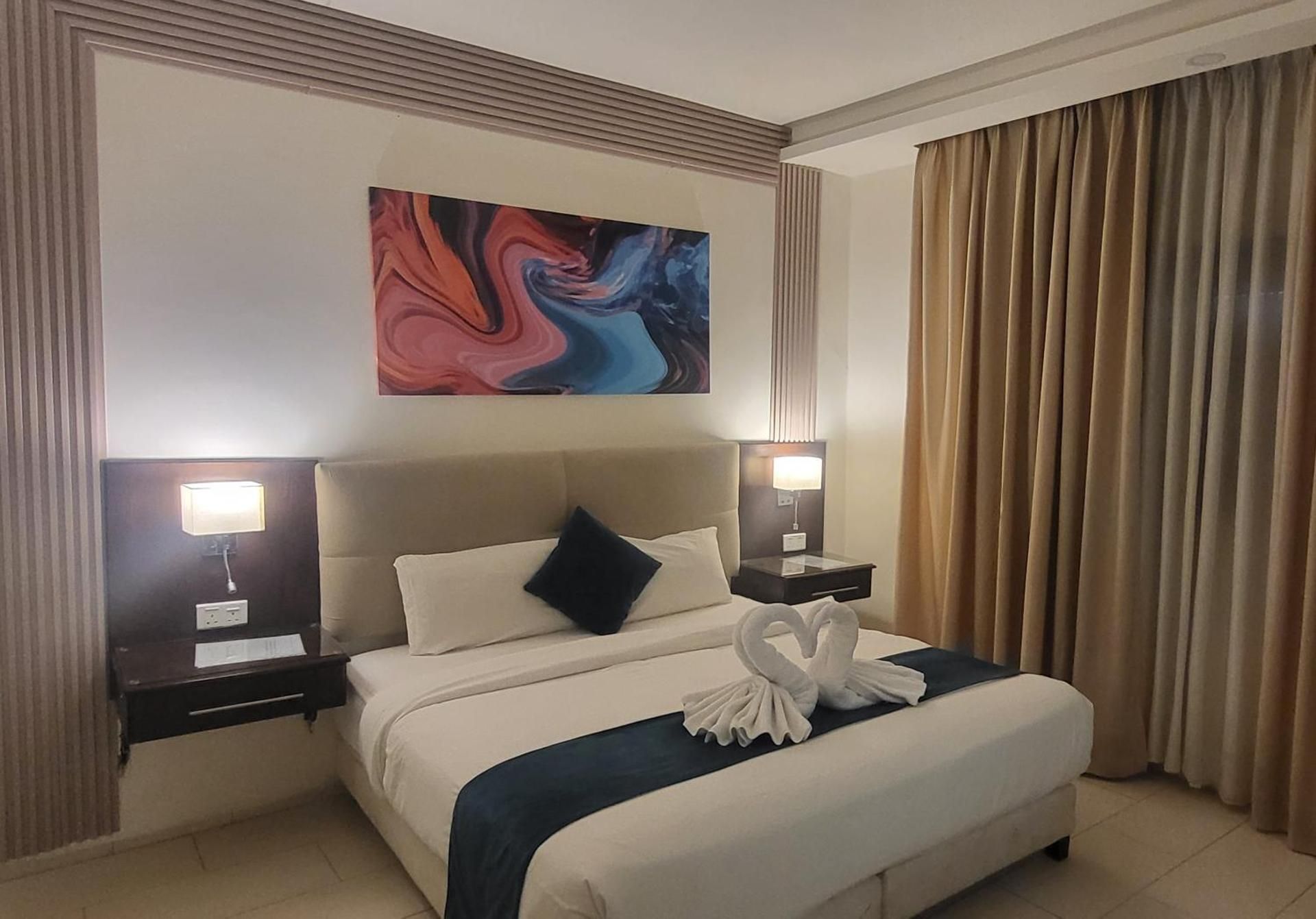 Deluxe Double Room with City View