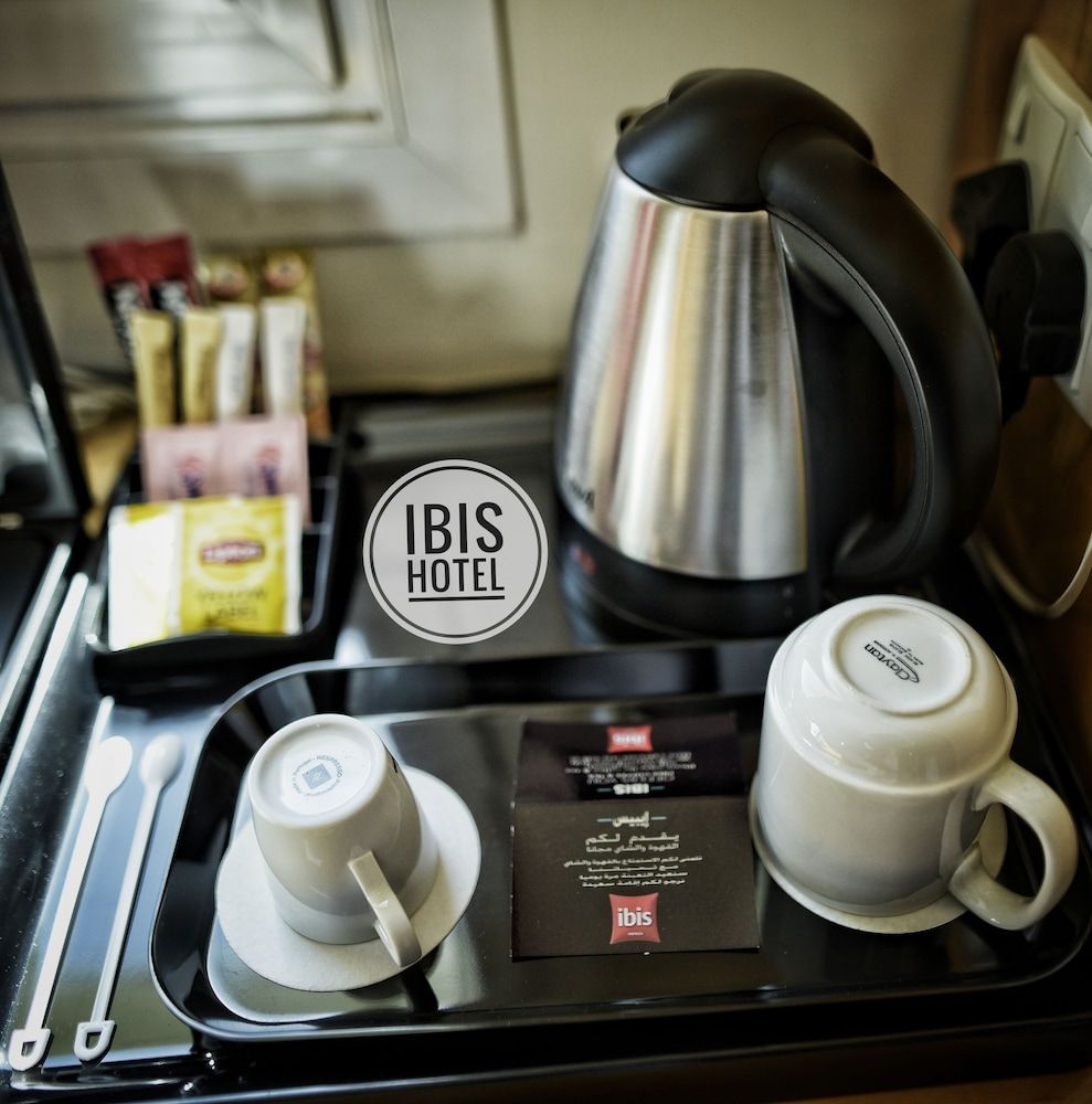 ibis Muscat Superior Double Room, 1 Double Bed 10