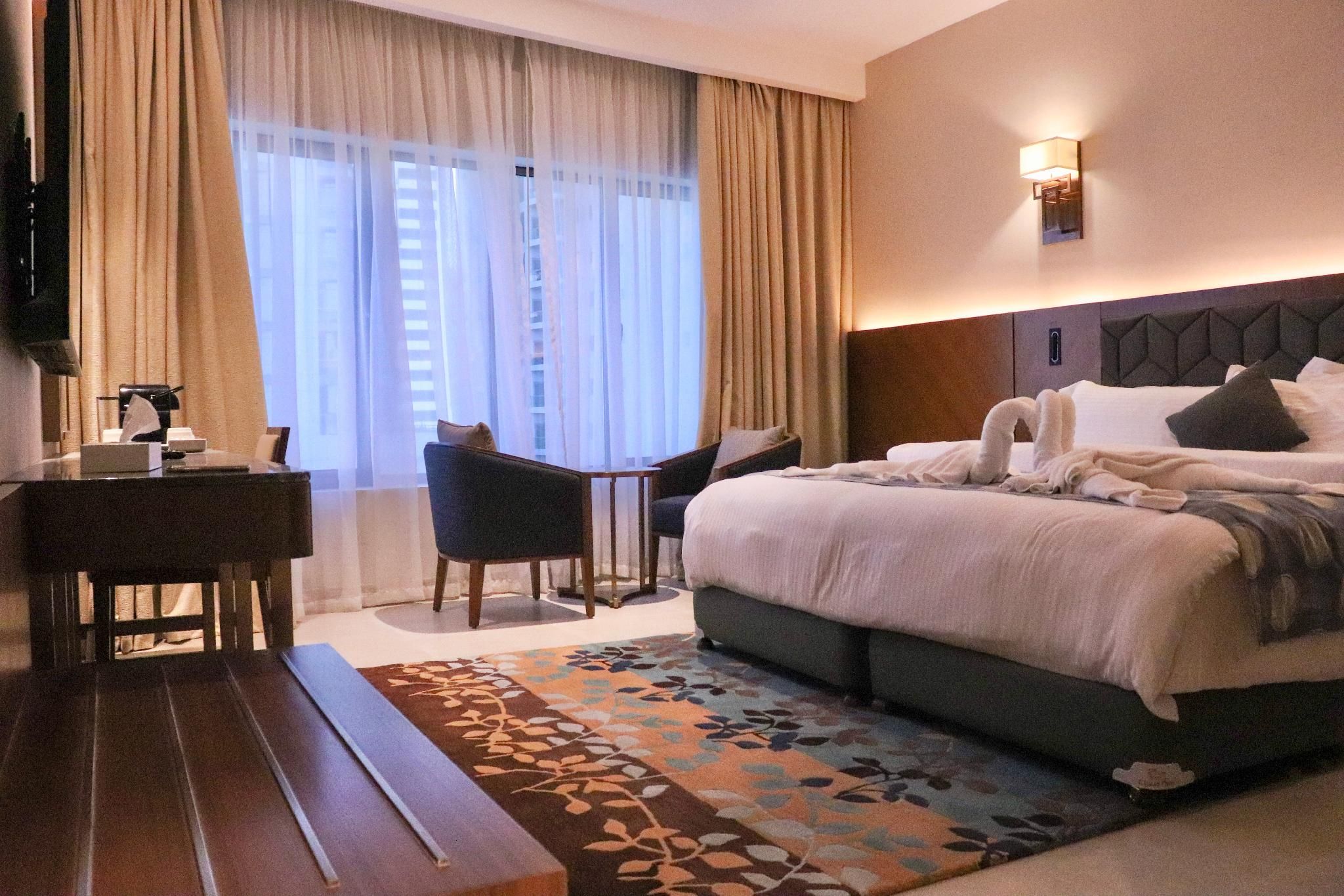 King Suite Sea View with Jacuzzi