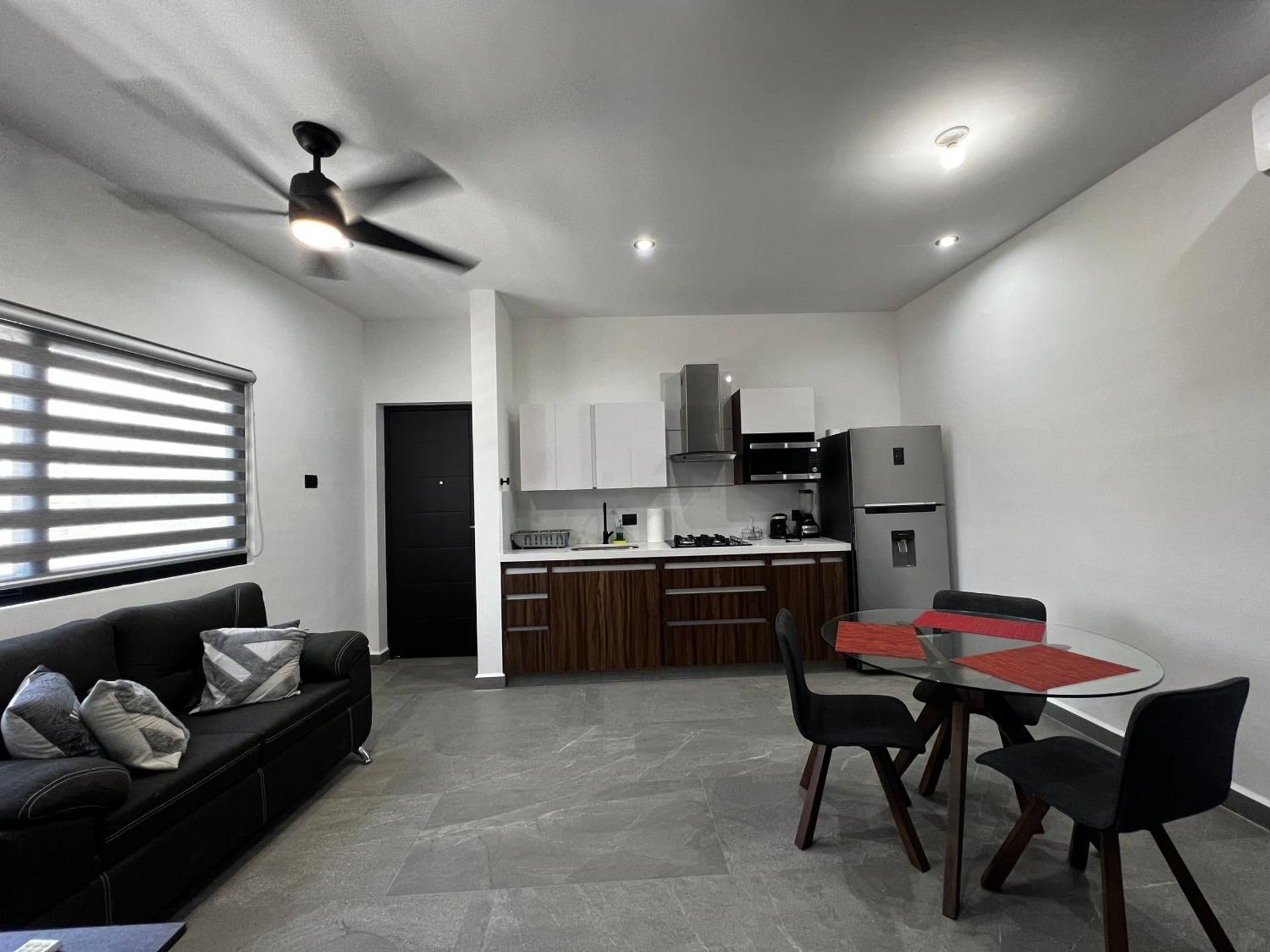 One-Bedroom Deluxe Apartment
