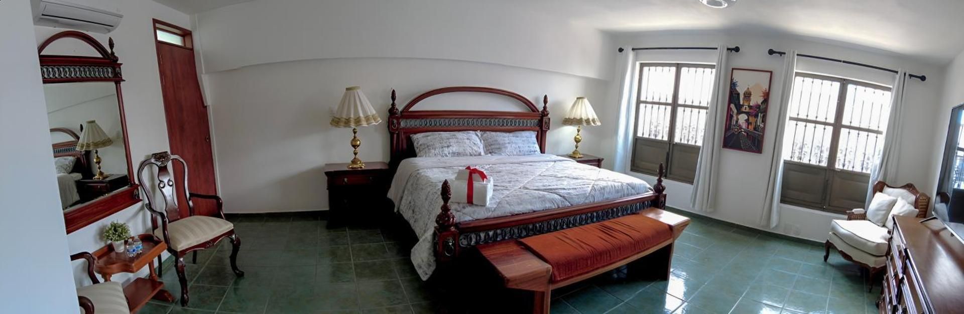 Deluxe King Room