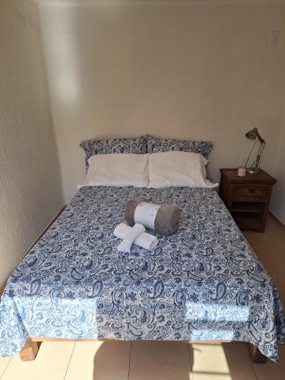 Double Room with Shared Bathroom