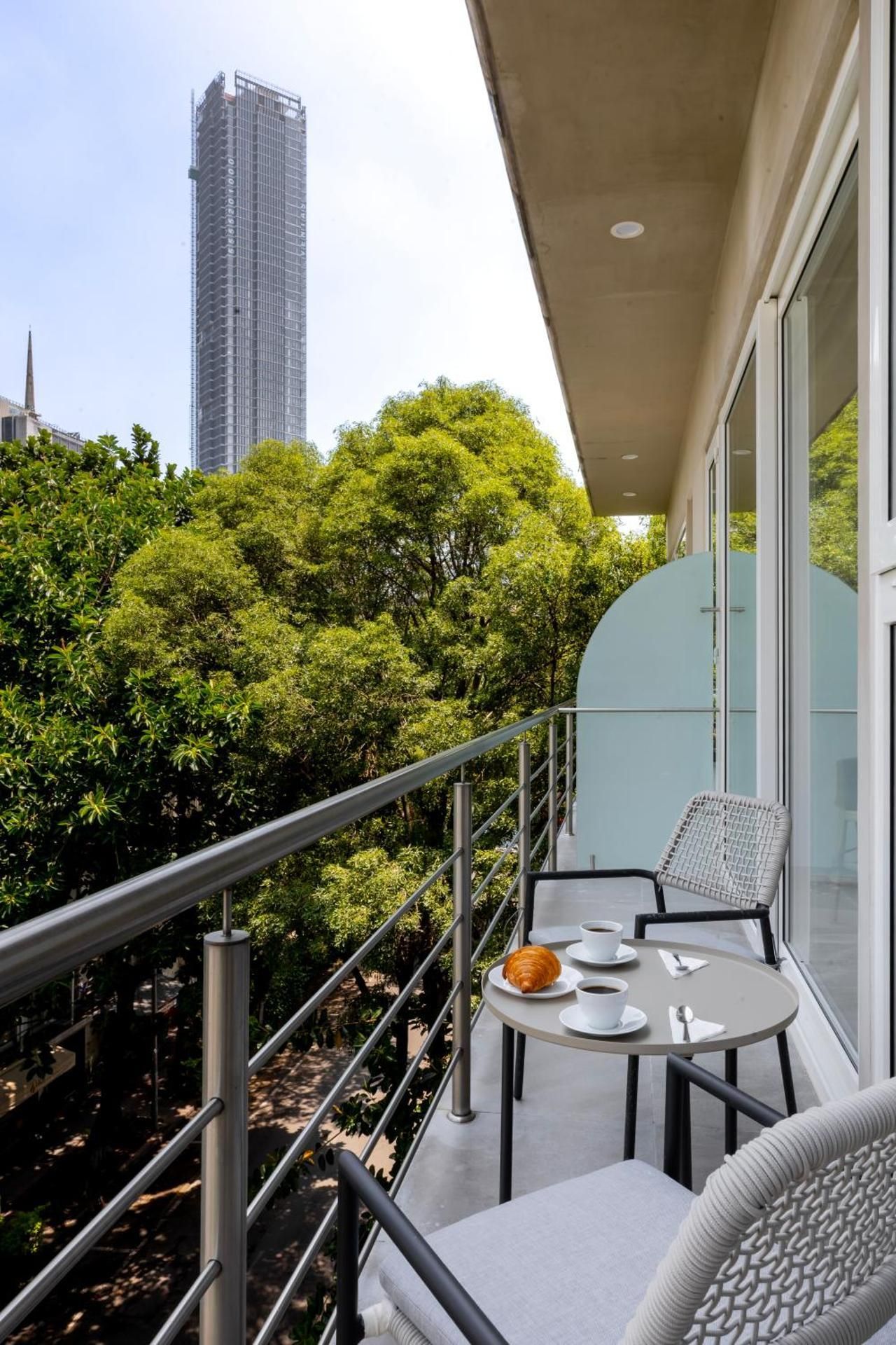 Two-Bedroom Deluxe Apartment