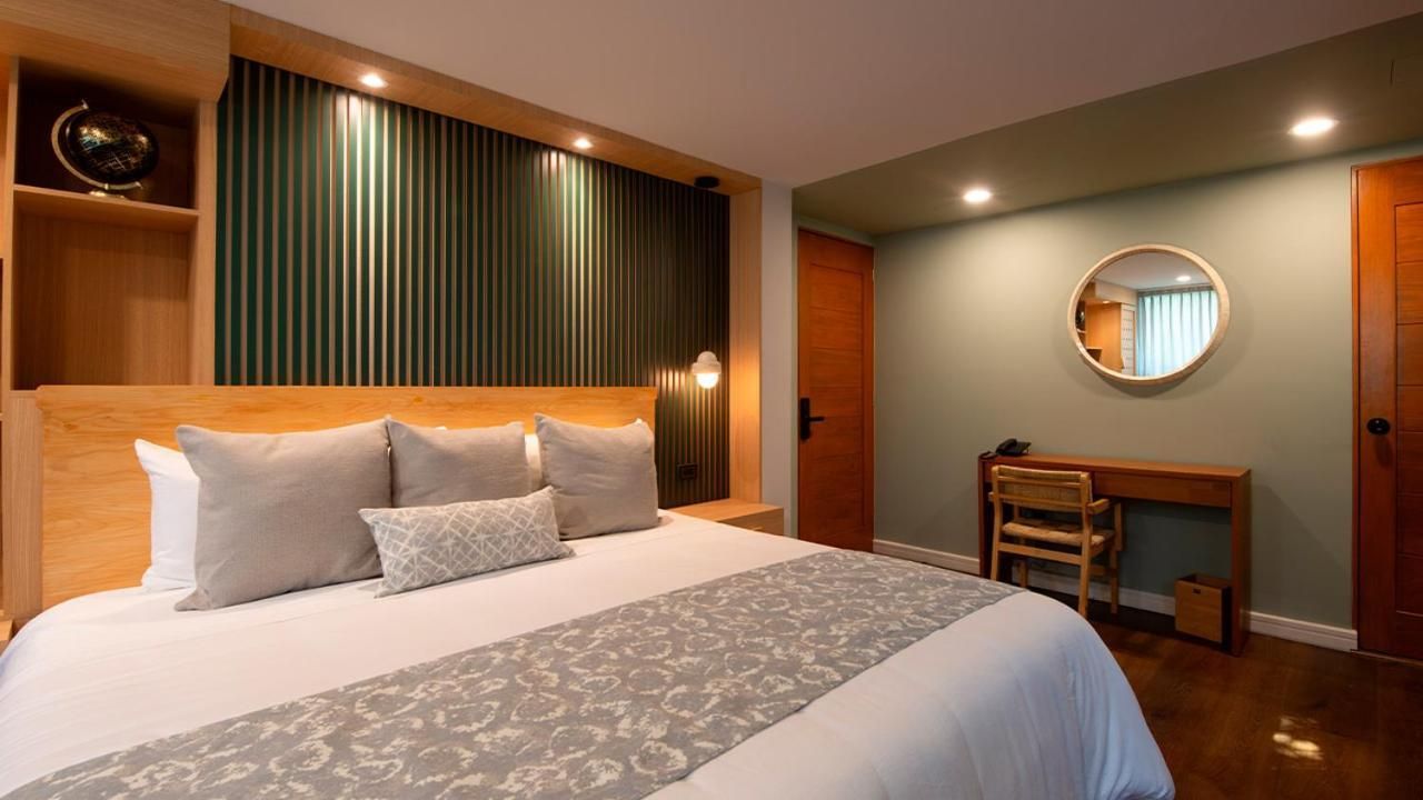 Large Double Room