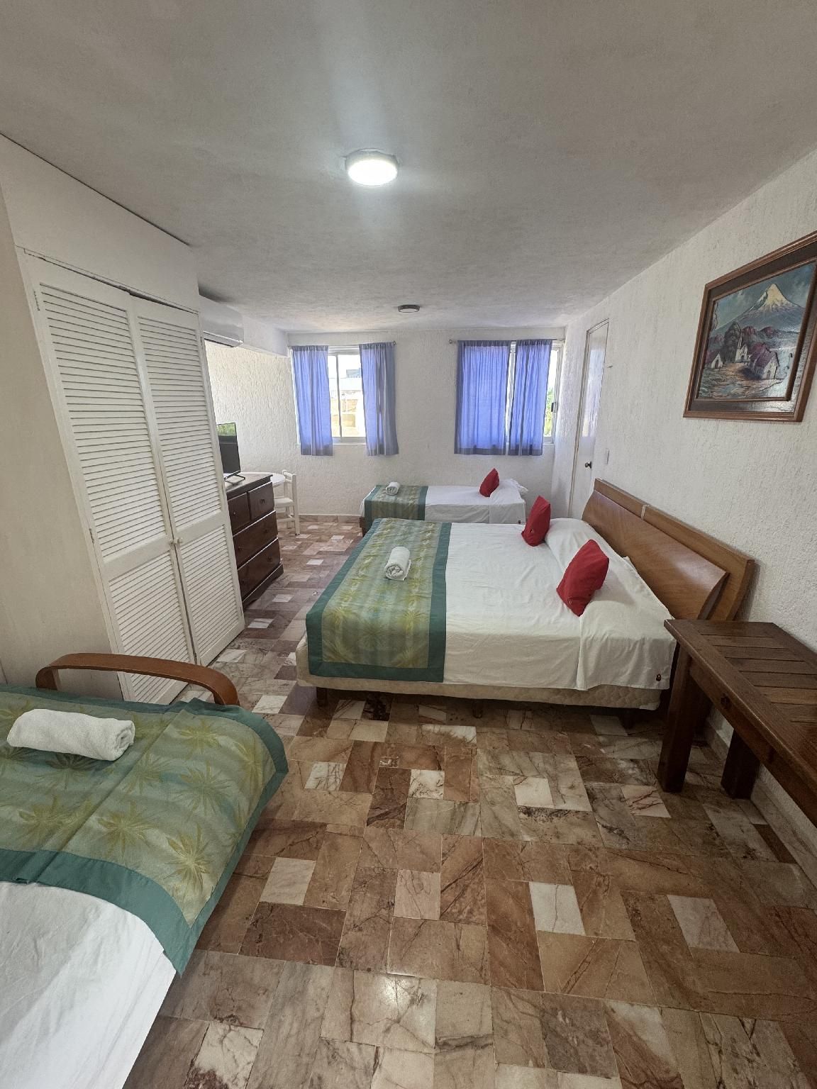 Familie Standard Suite with Kitchen