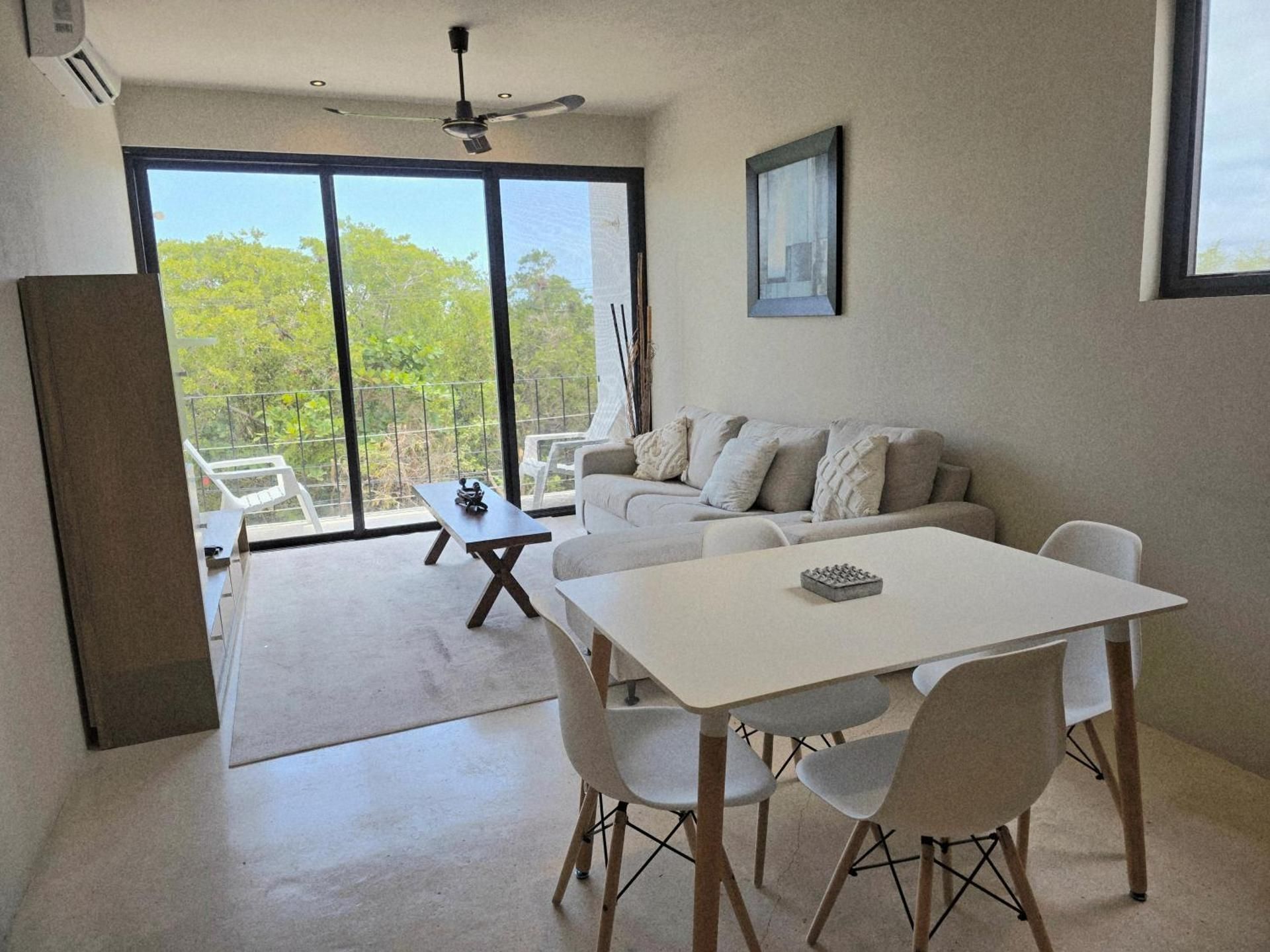 Mangle 13 Modern Apartments-Rooftop pool, close to Ferry