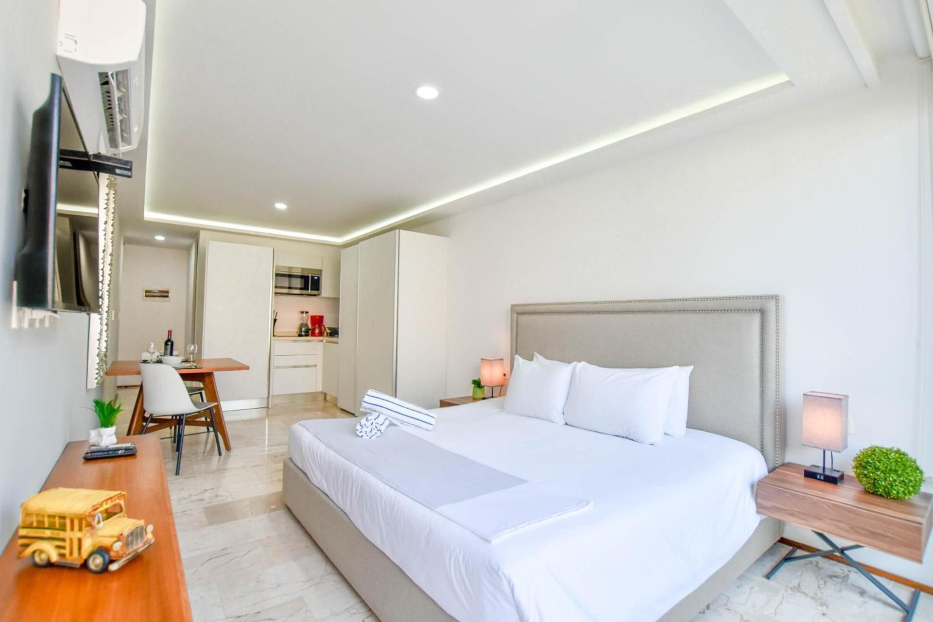 Studio Apartment