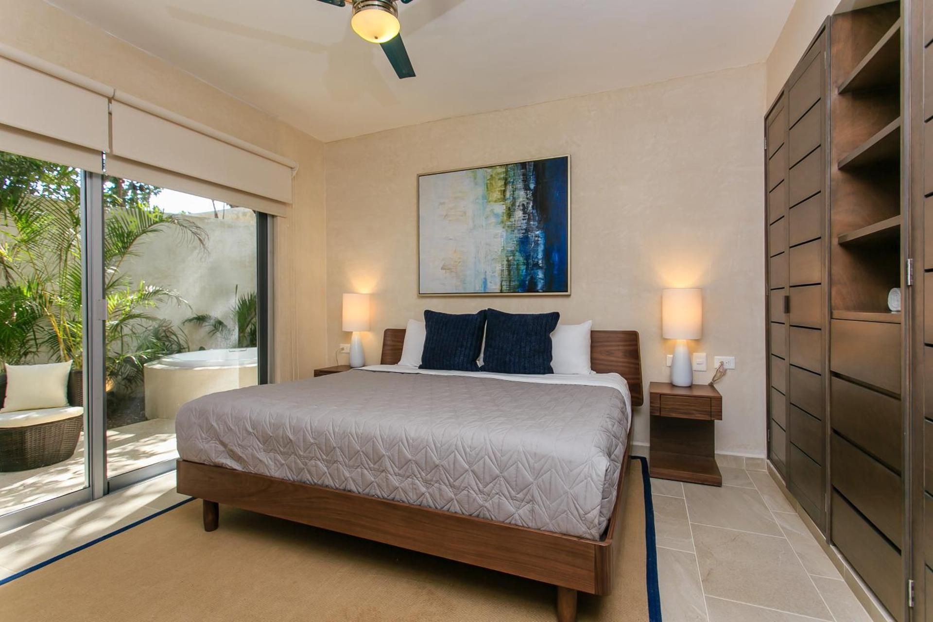 2BR Terrace & Pool