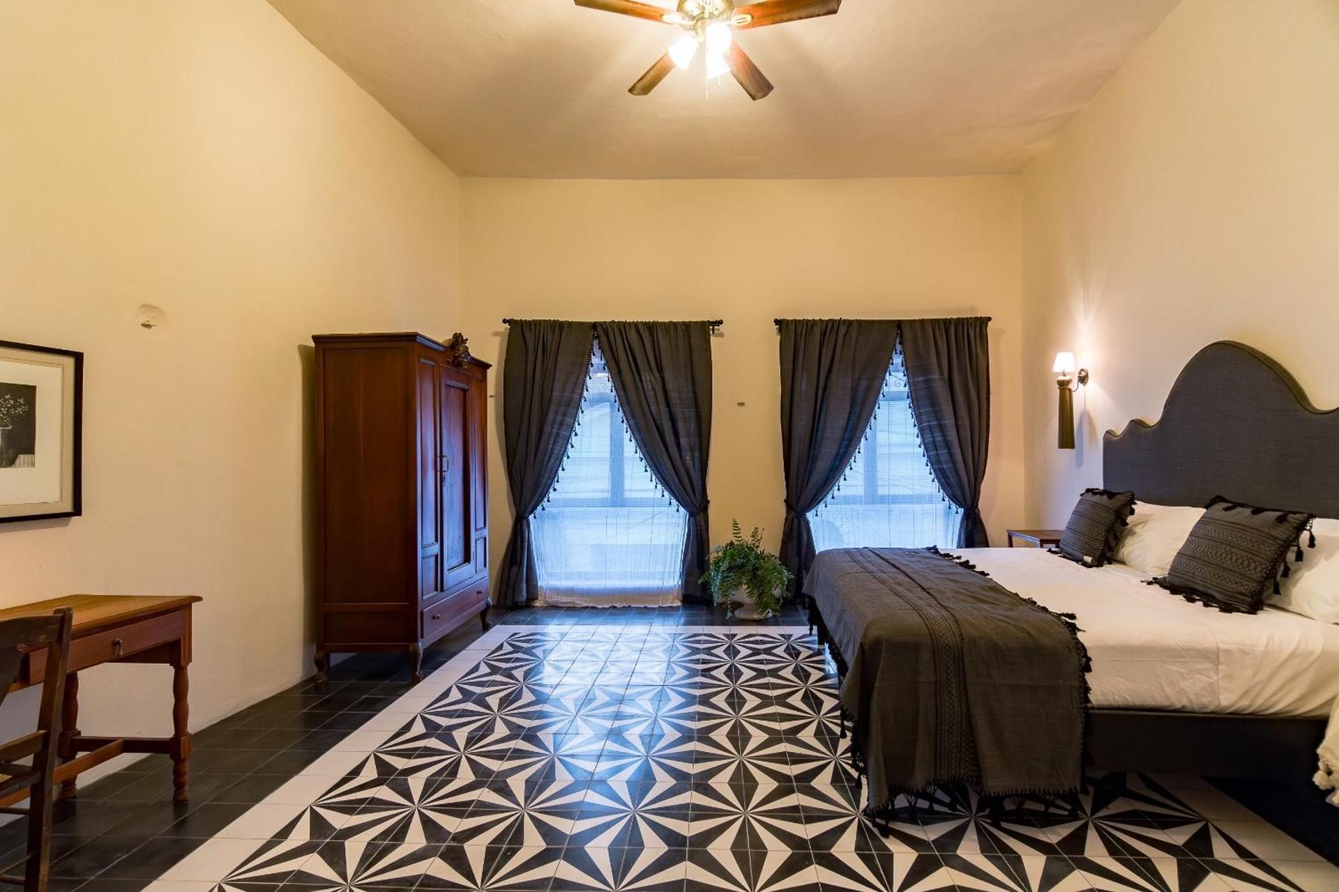 Large Double Room