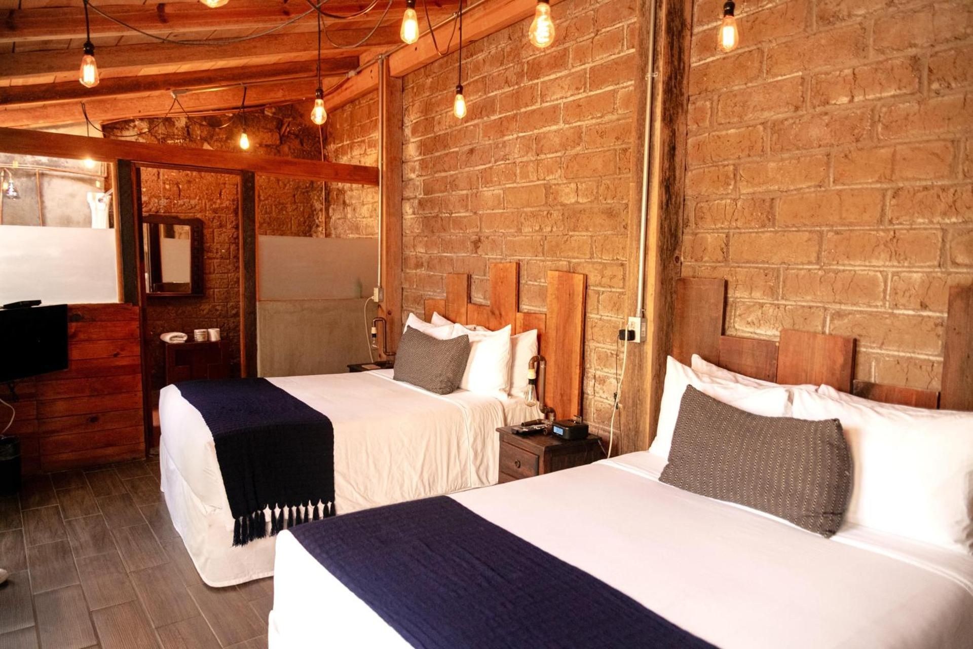 Sereno Hotel Double Room 2