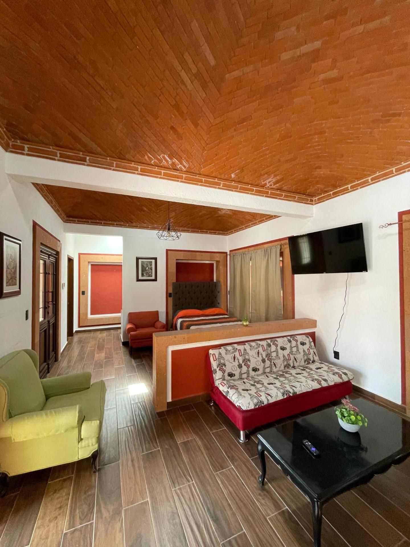 Standard Suite