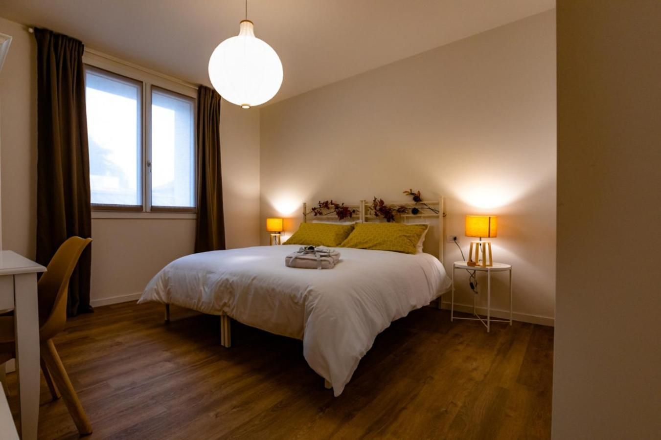 Large Double or Twin Room