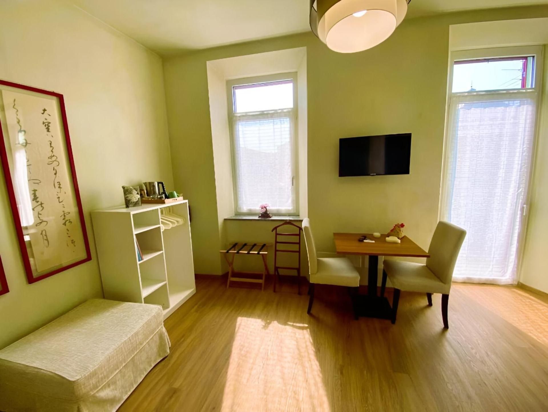 Deluxe Double or Twin Room with Garden View