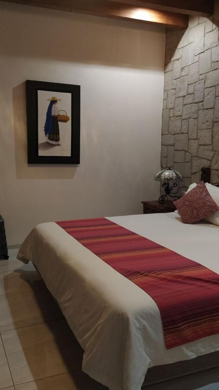 Queen Room with Spa Bath