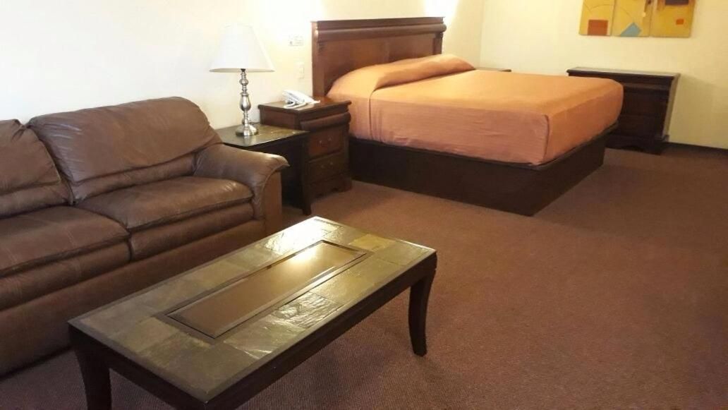 Superior King Suite