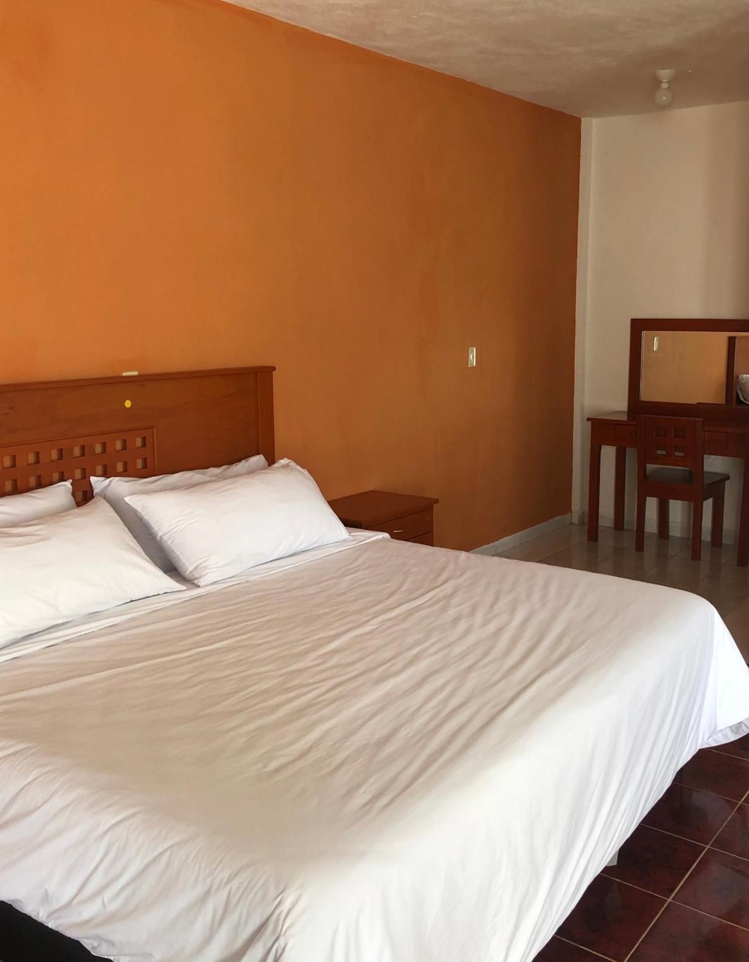 Double or Twin Room with Lake View