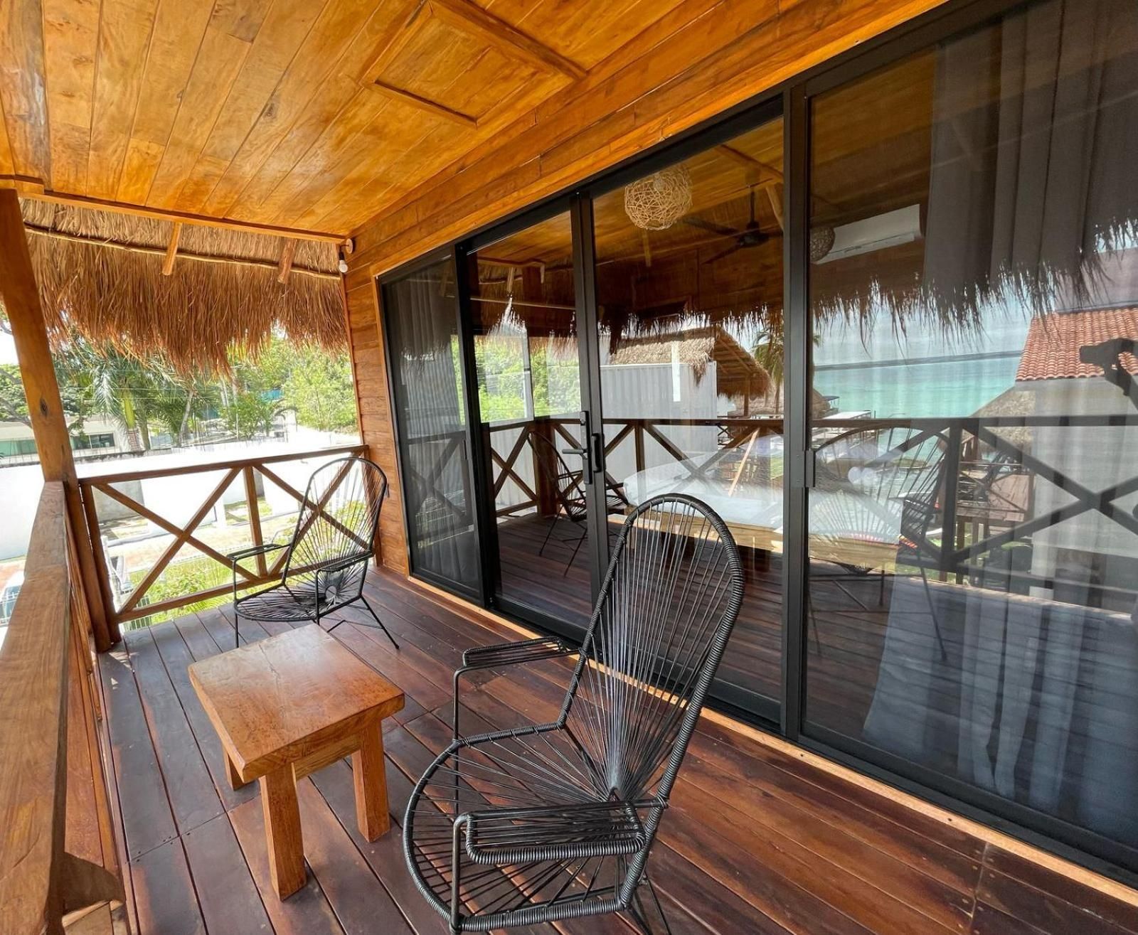Deluxe Bungalow with Garden View