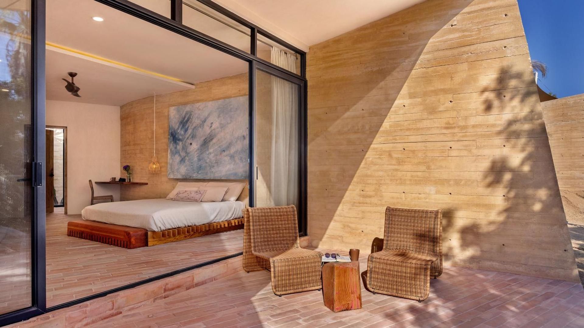 King Room with Garden View
