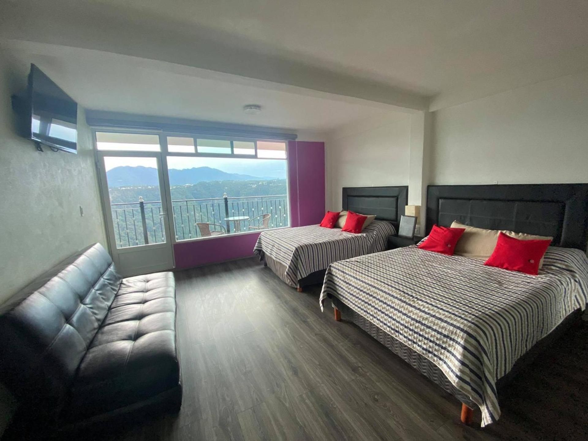 Twin Room with Balcony