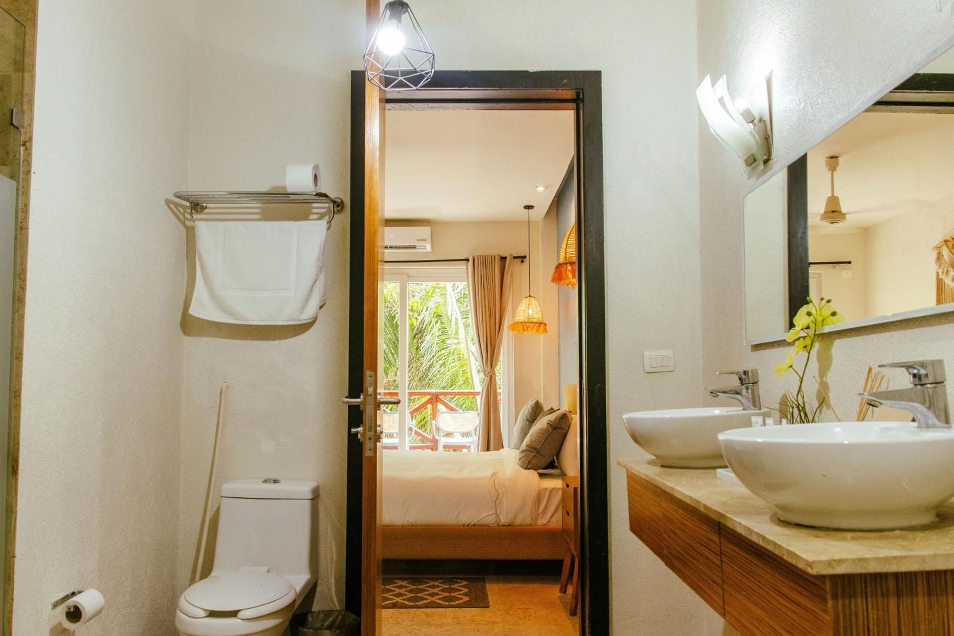 Two-Bedroom Apartment with Balcony and Terrace