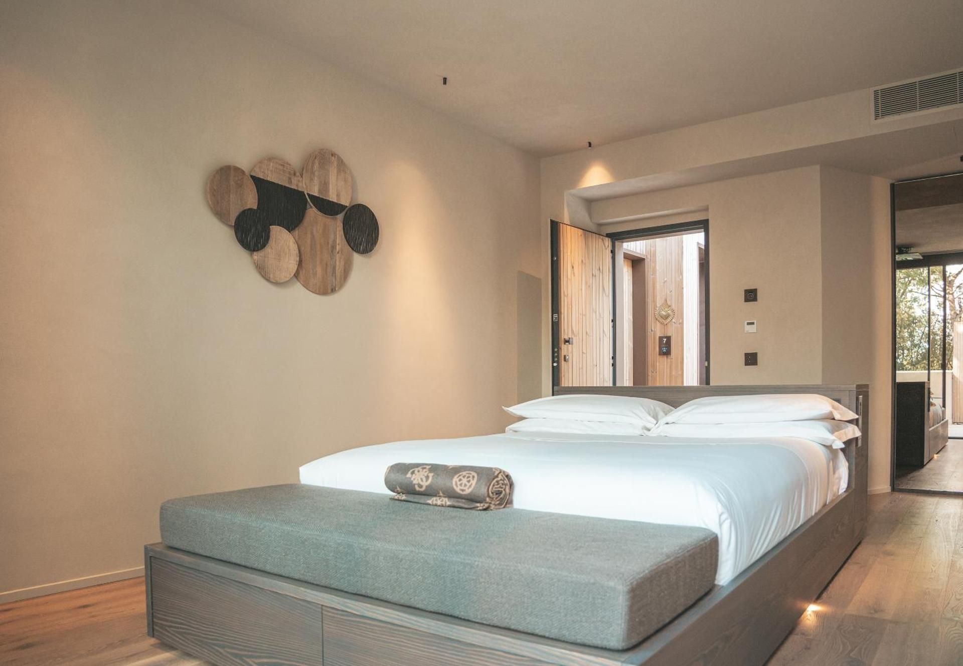 Double Room with Balcony and Sea View