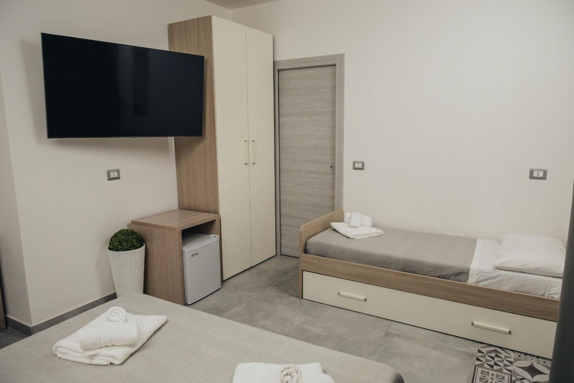 Luxury Triple Room