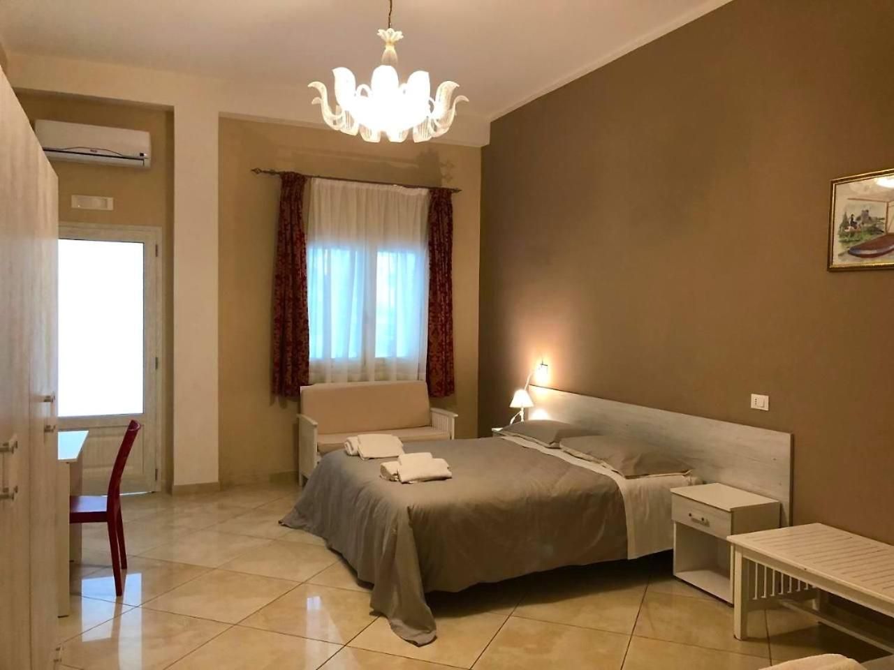 Superior Queen Room with Two Queen Beds