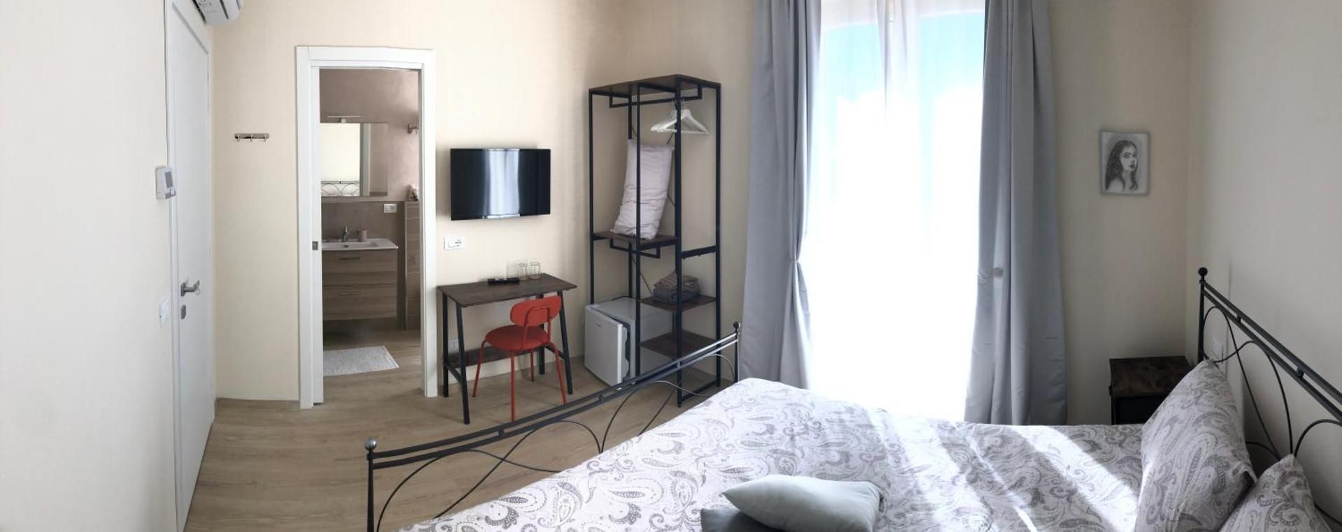 Double Room with Private Bathroom