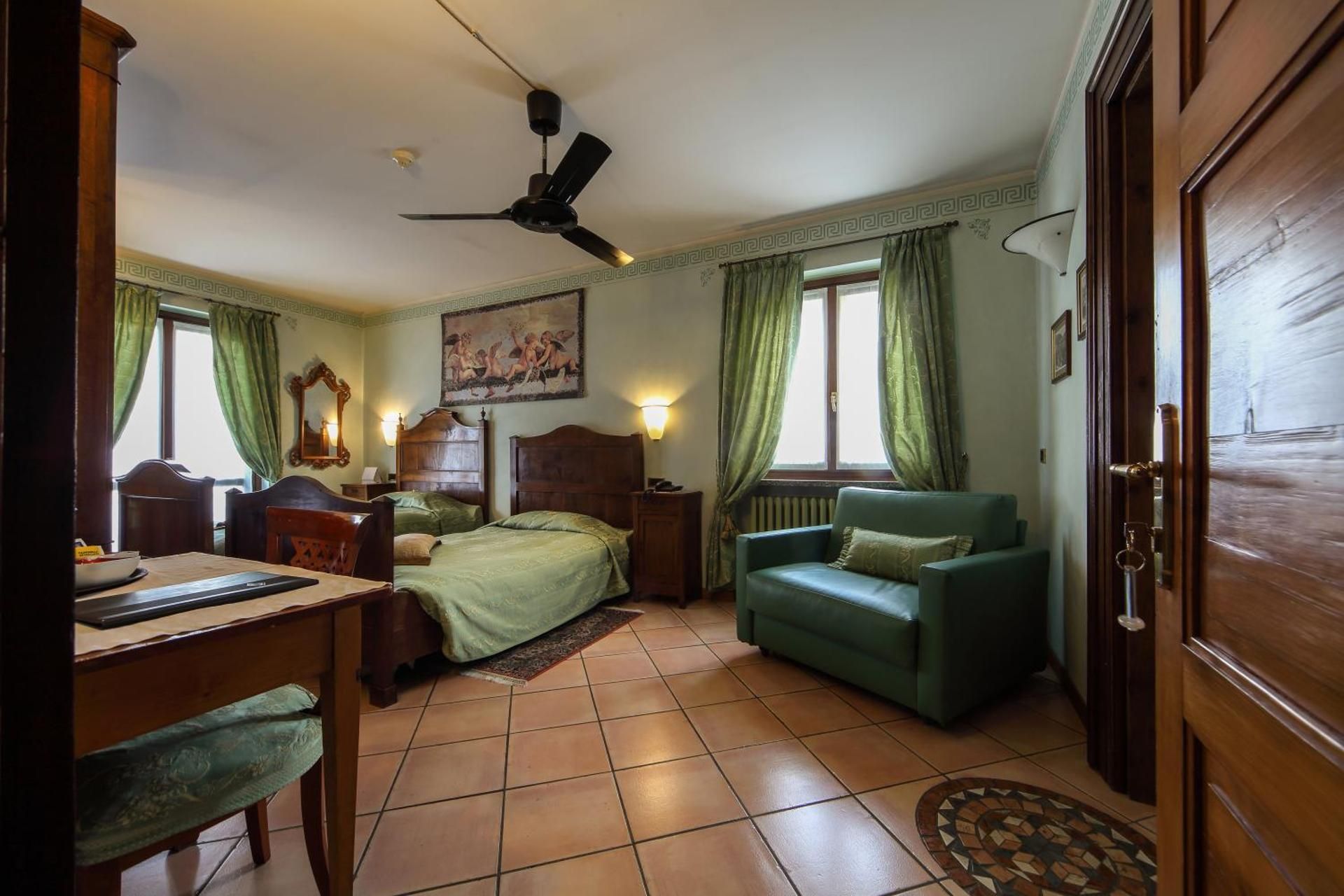 Twin Room