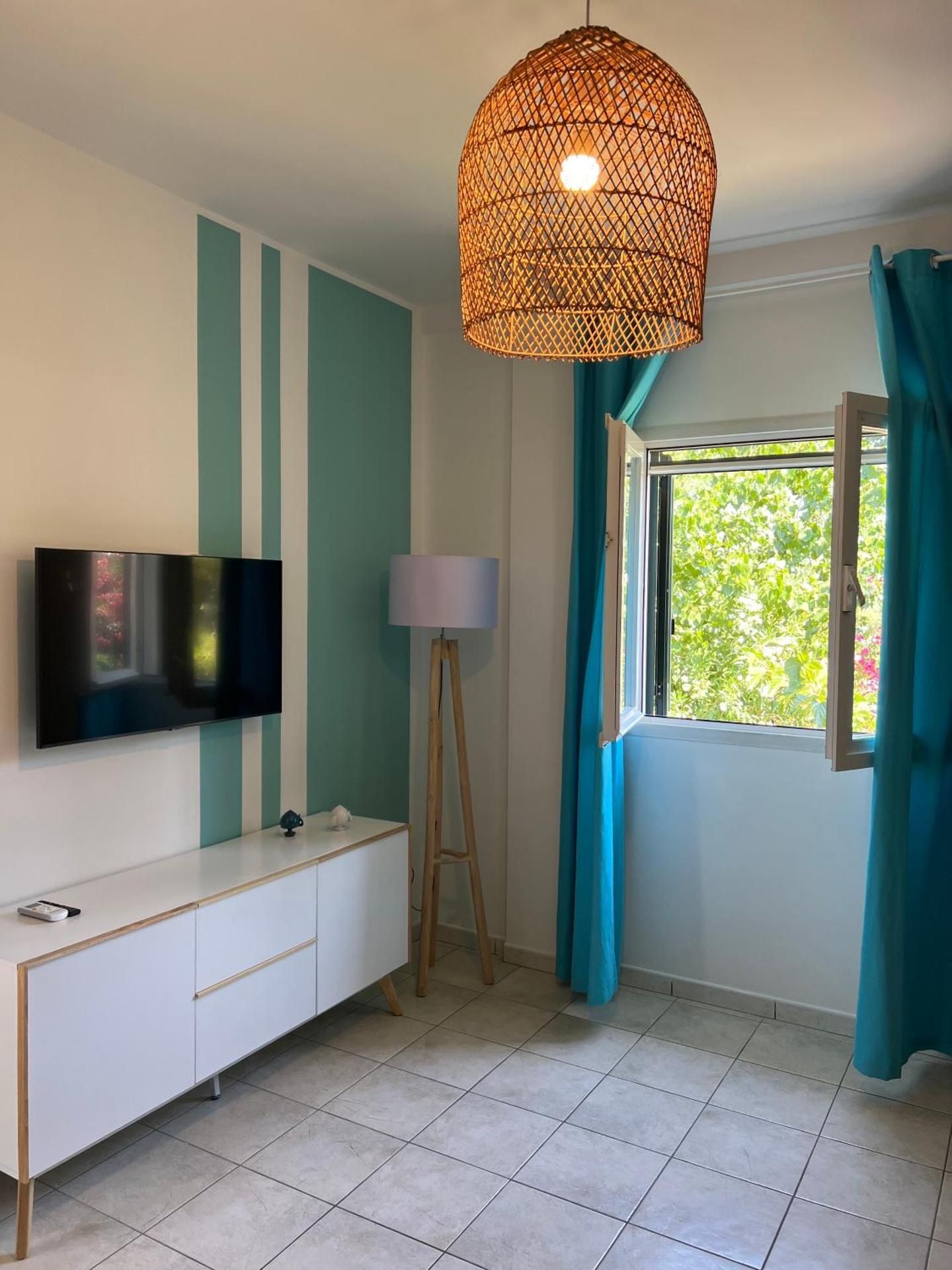 Deluxe Double Room with Extra Bed