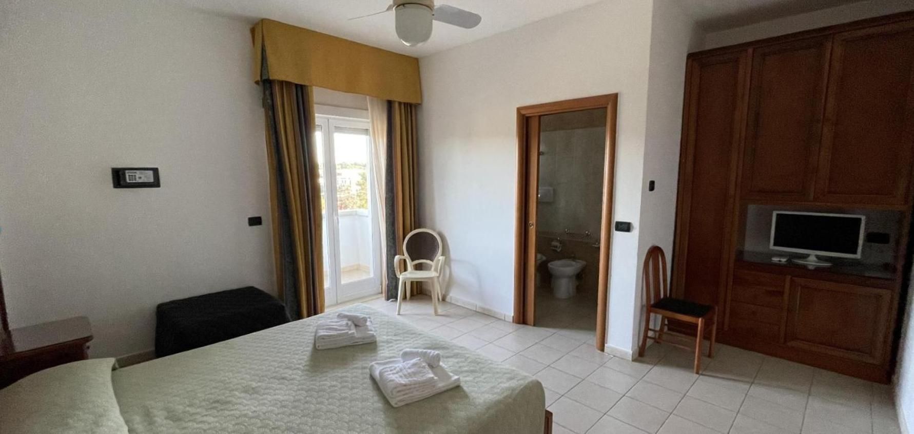 Double or Twin Room with Garden View